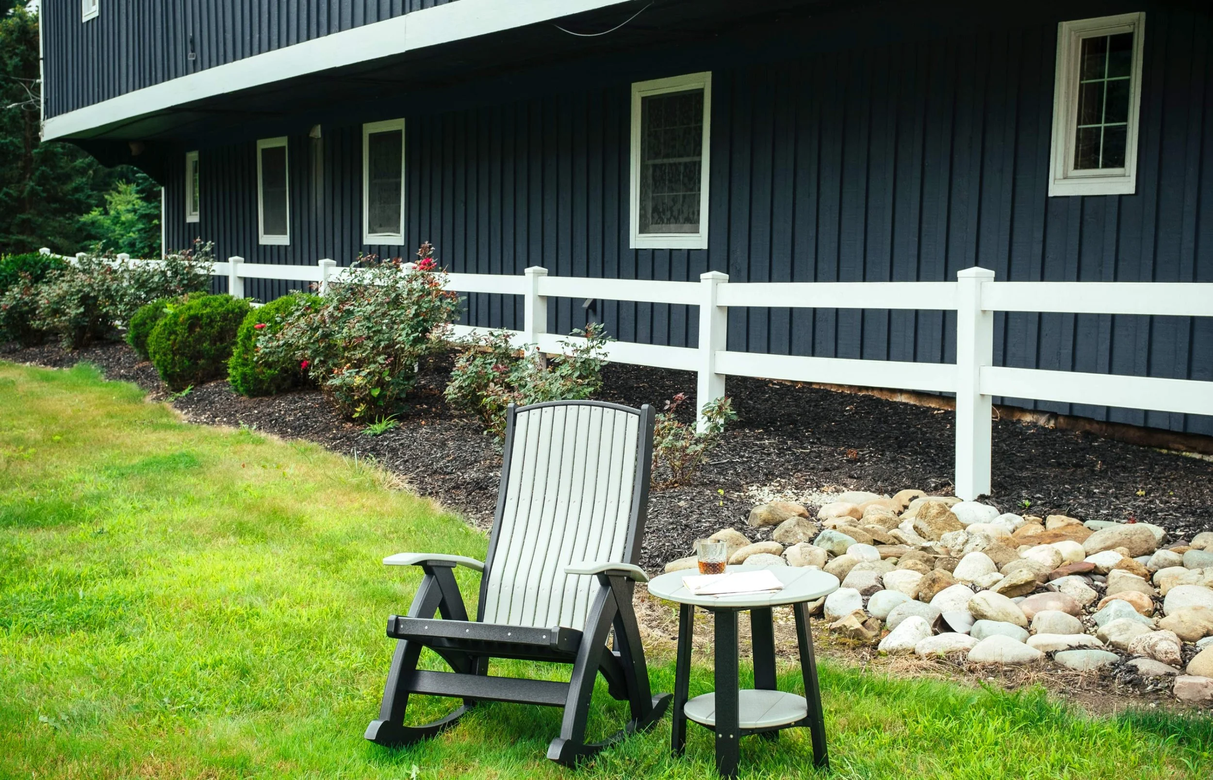 Poly Comfort Rocker (Dove Gray & Black).jpg