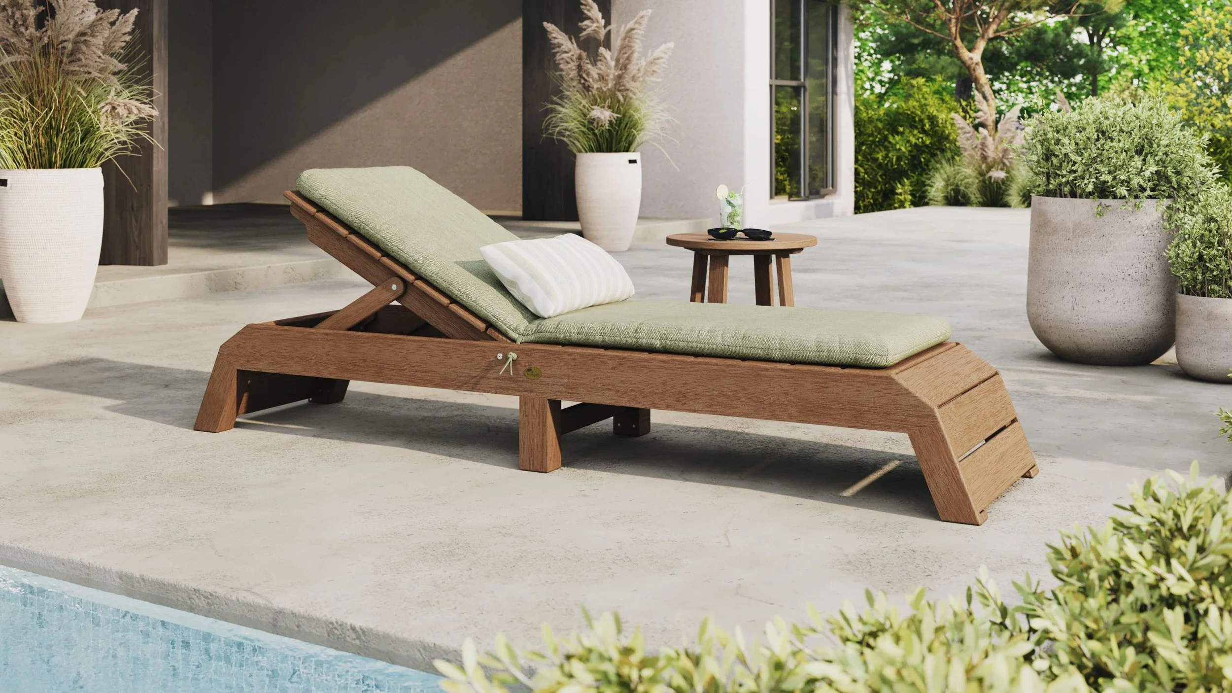 Urban Chaise Lounge (Antique Mahogany) 1.jpg