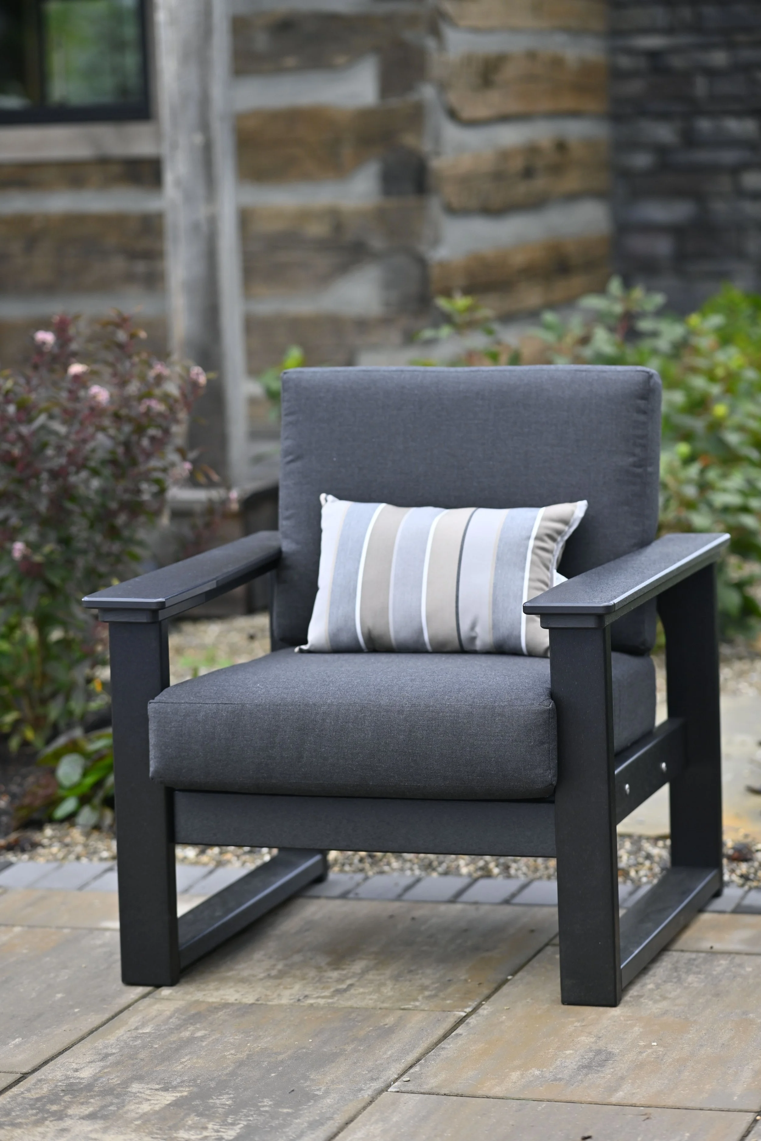 Lanai Deep Seating Chair (Black-Spectrum Carbon).jpg
