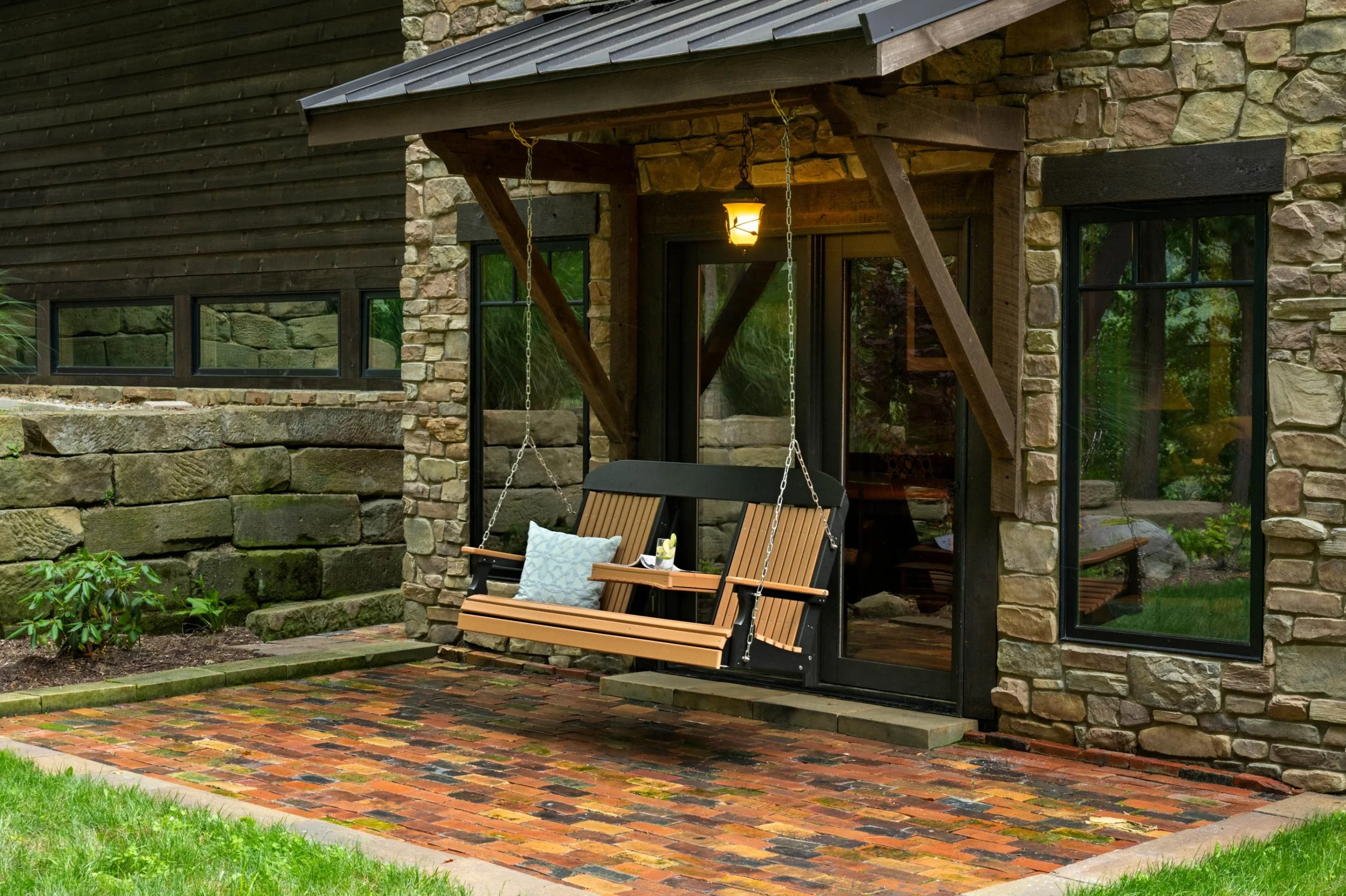 5' Classic Poly Swing (Cedar & Black).jpg