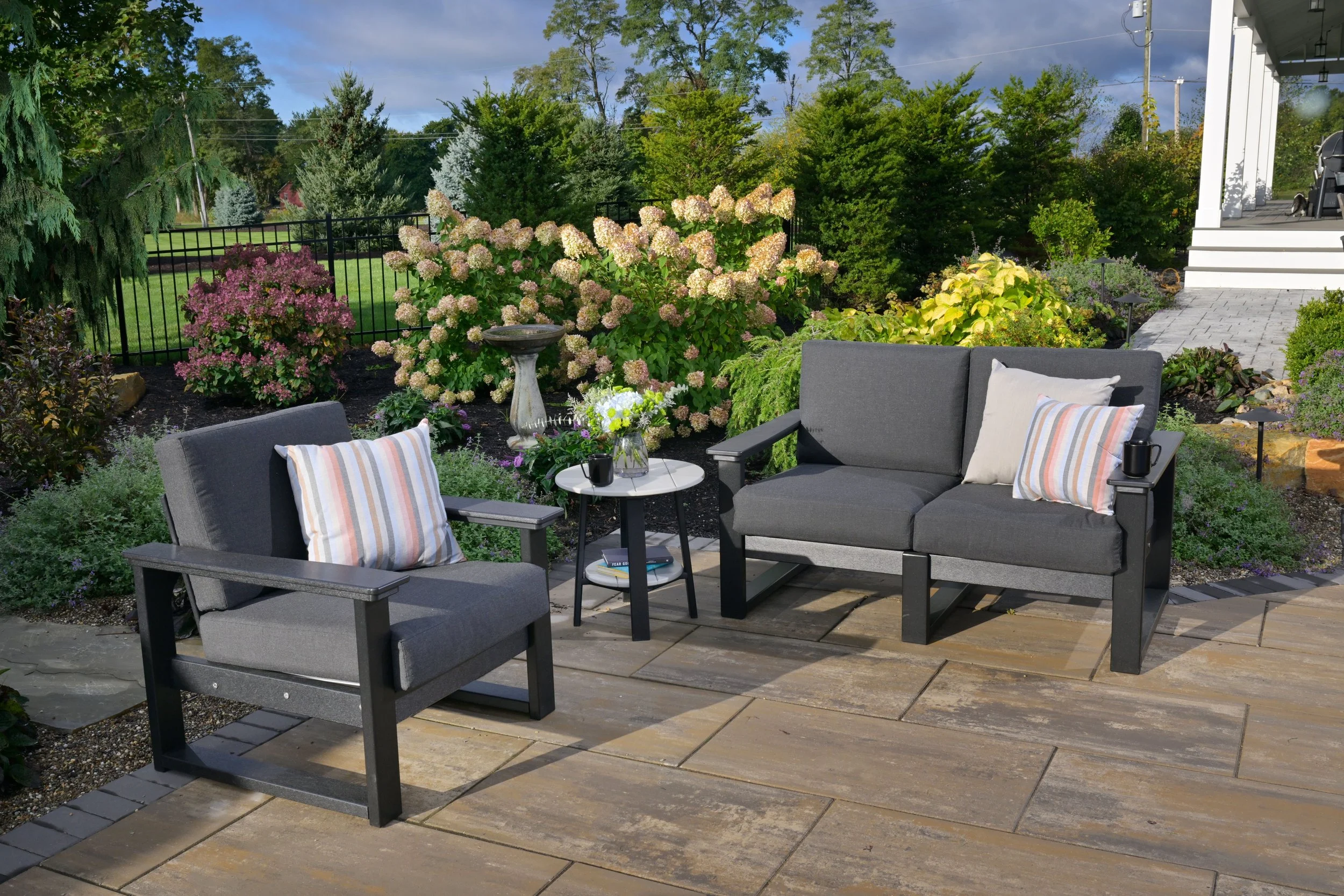 Lanai Deep Seating Chair & Loveseat (Black-Spectrum Carbon) 1.jpg