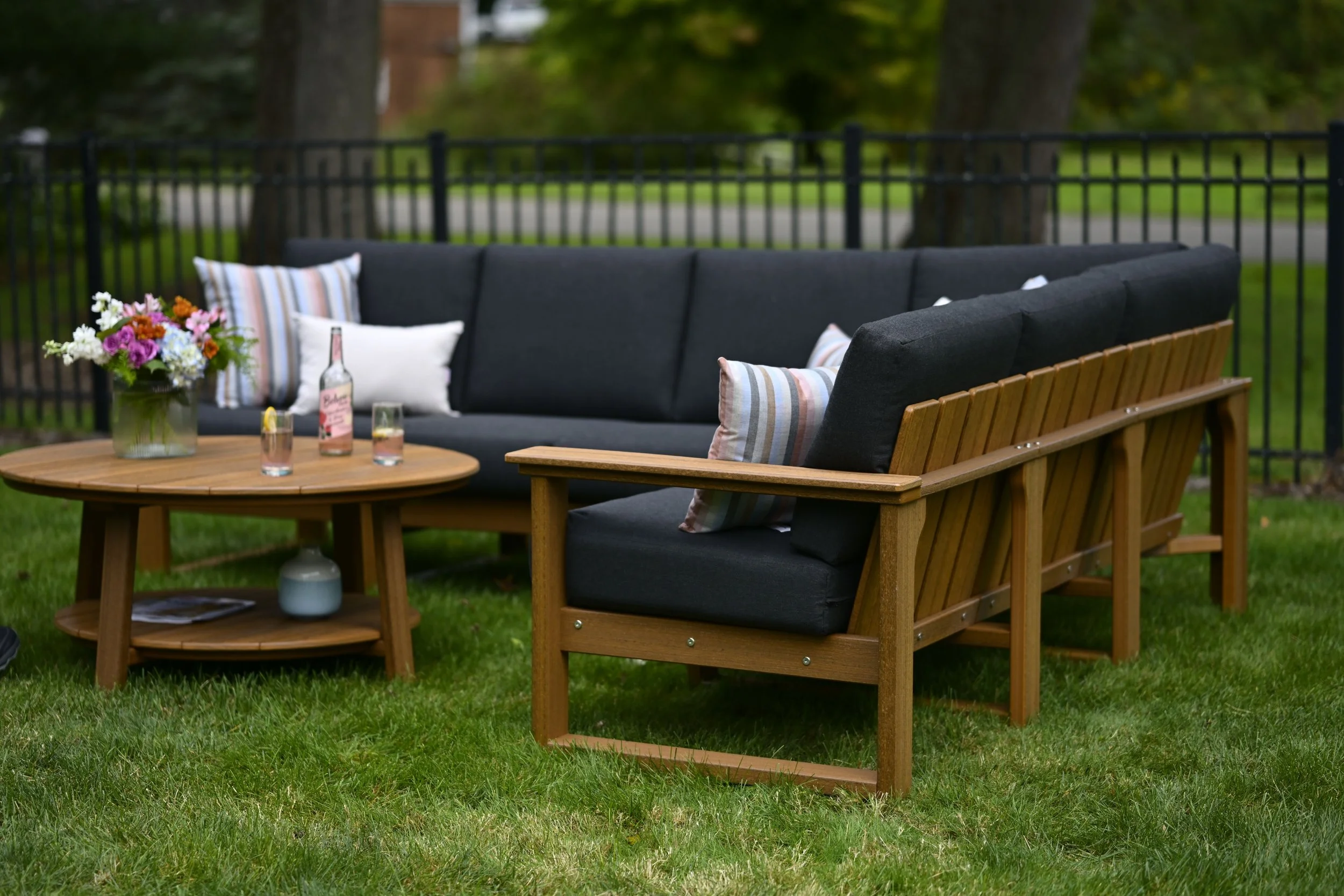 Lanai Deep Seating - Sofa-Loveseat-Corner Unit (Antique Mahogany-Spectrum Carbon) 1.jpg