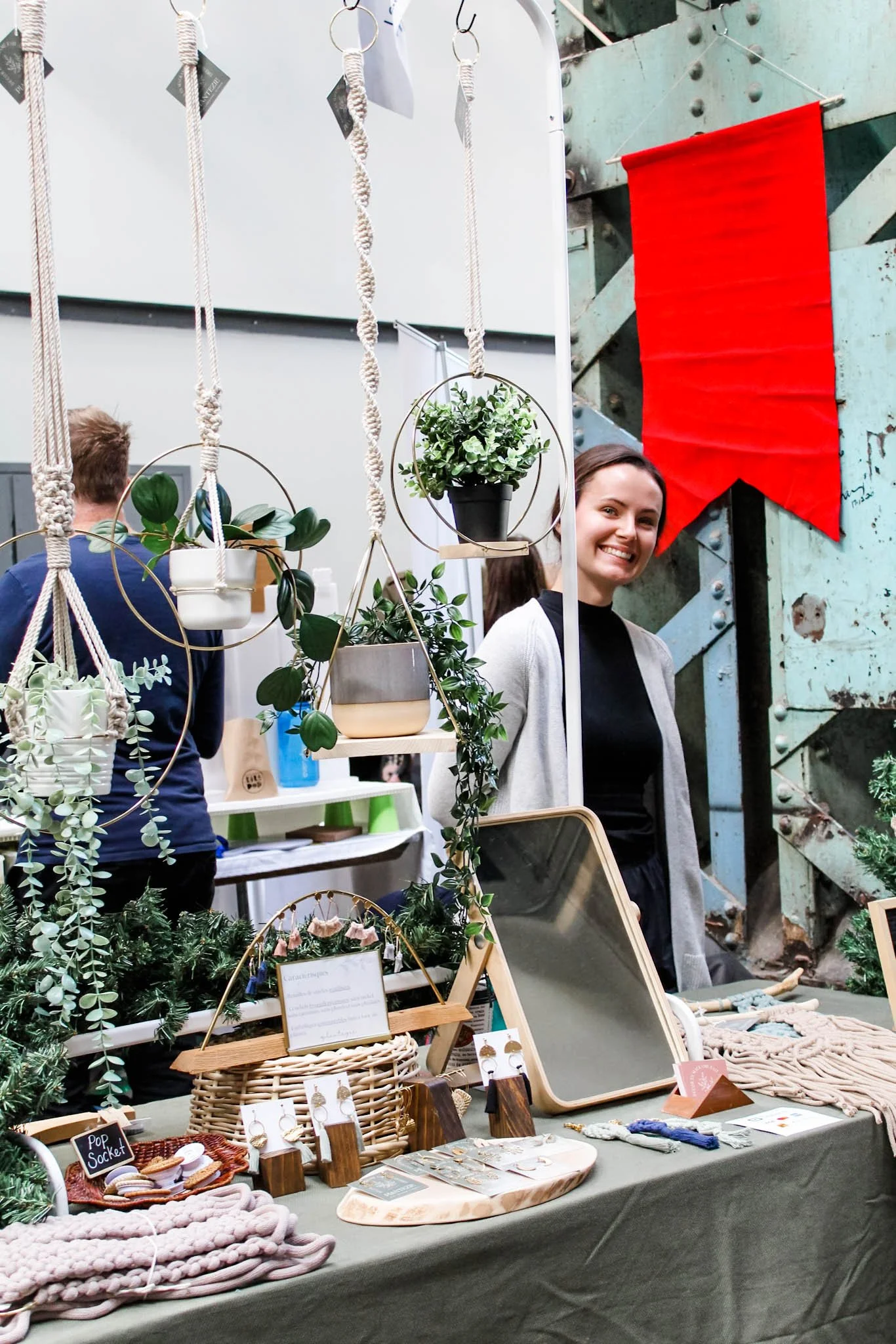 Marche des Fetes au Locoshop Angus _ Collectif Creatif MTL Mel Serangelo (16).jpg