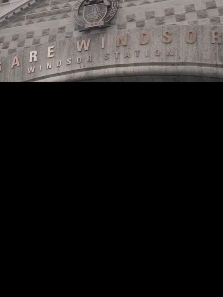 LE GRAND RETOUR DU @collectifcreatifMTL &Agrave; LA GARE WINDSOR 

Apr&egrave;s 6 ans d'absence, c'est avec un bonheur immense qu'on vous annonce notre grand retour dans la magnifique Salle des Pas Perdus de la Gare Windsor pour la 4e &eacute;dition 