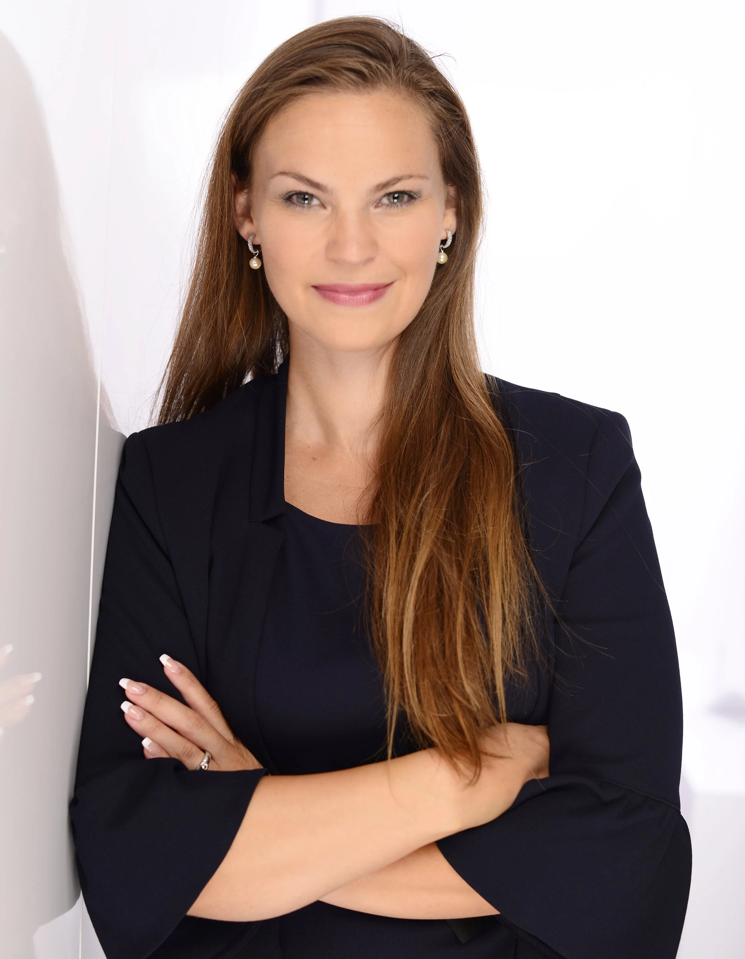 Rosa Fernandez-Poser