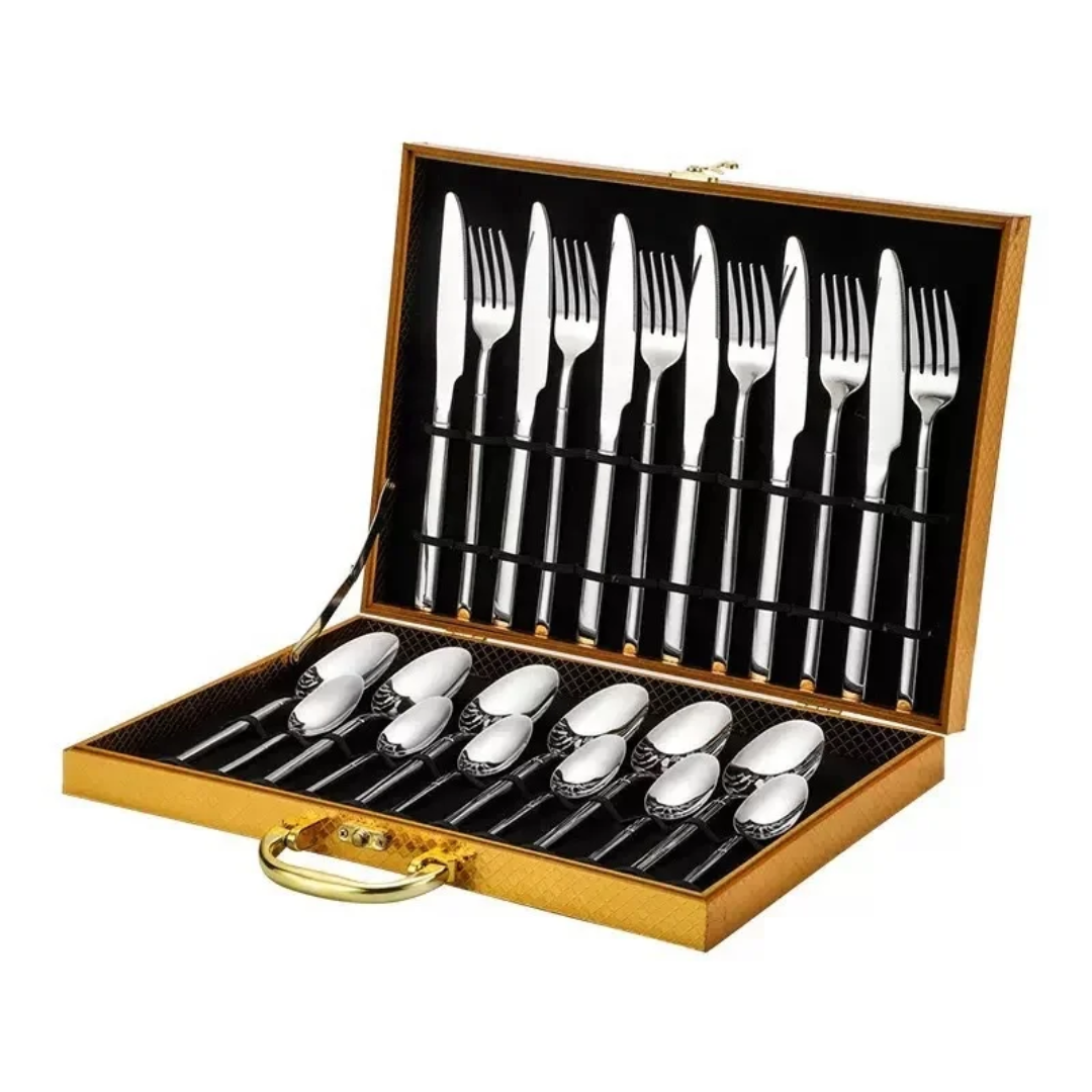 Cutlery Set Silver.png