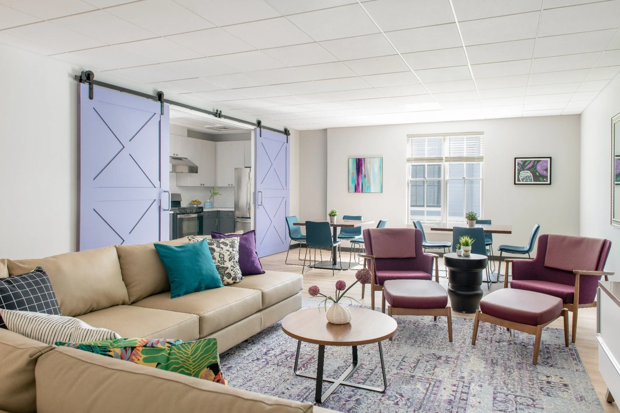 Maternity Lounge