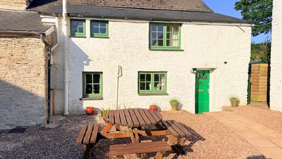 Introducing the first of five of our cottages at Northcote, Farm Cottage&hellip;

Originally part of the main farmhouse, Farm Cottage is steeped in history and full of beautiful period features. With a traditional farmhouse kitchen leading through to