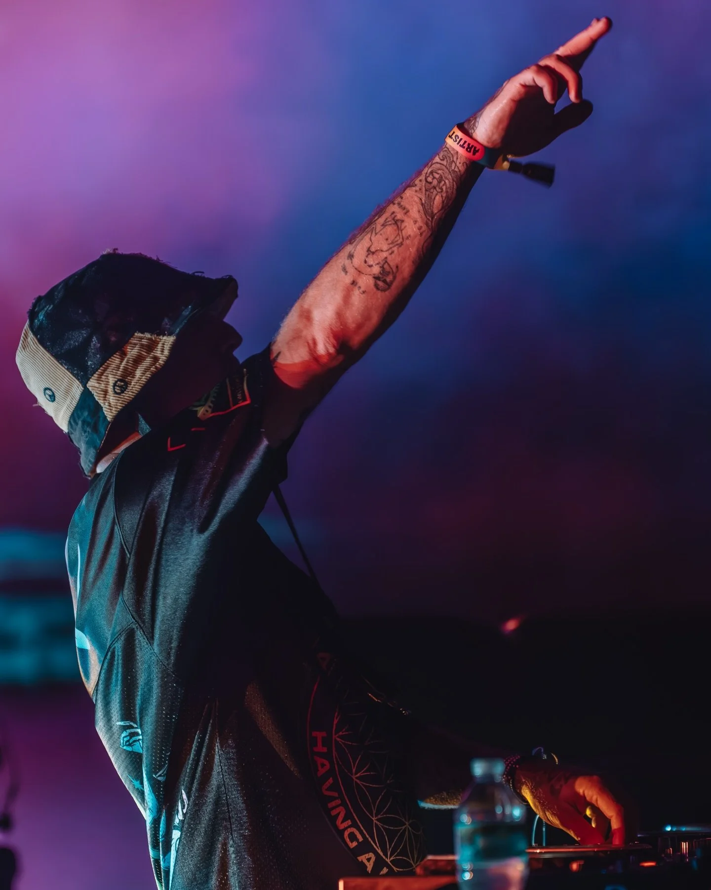 @lsdream closed out @okeechobeefest with a beautiful @lightcode to start the day, followed by a incredible show inside the grove as a perfect send off to the festival!