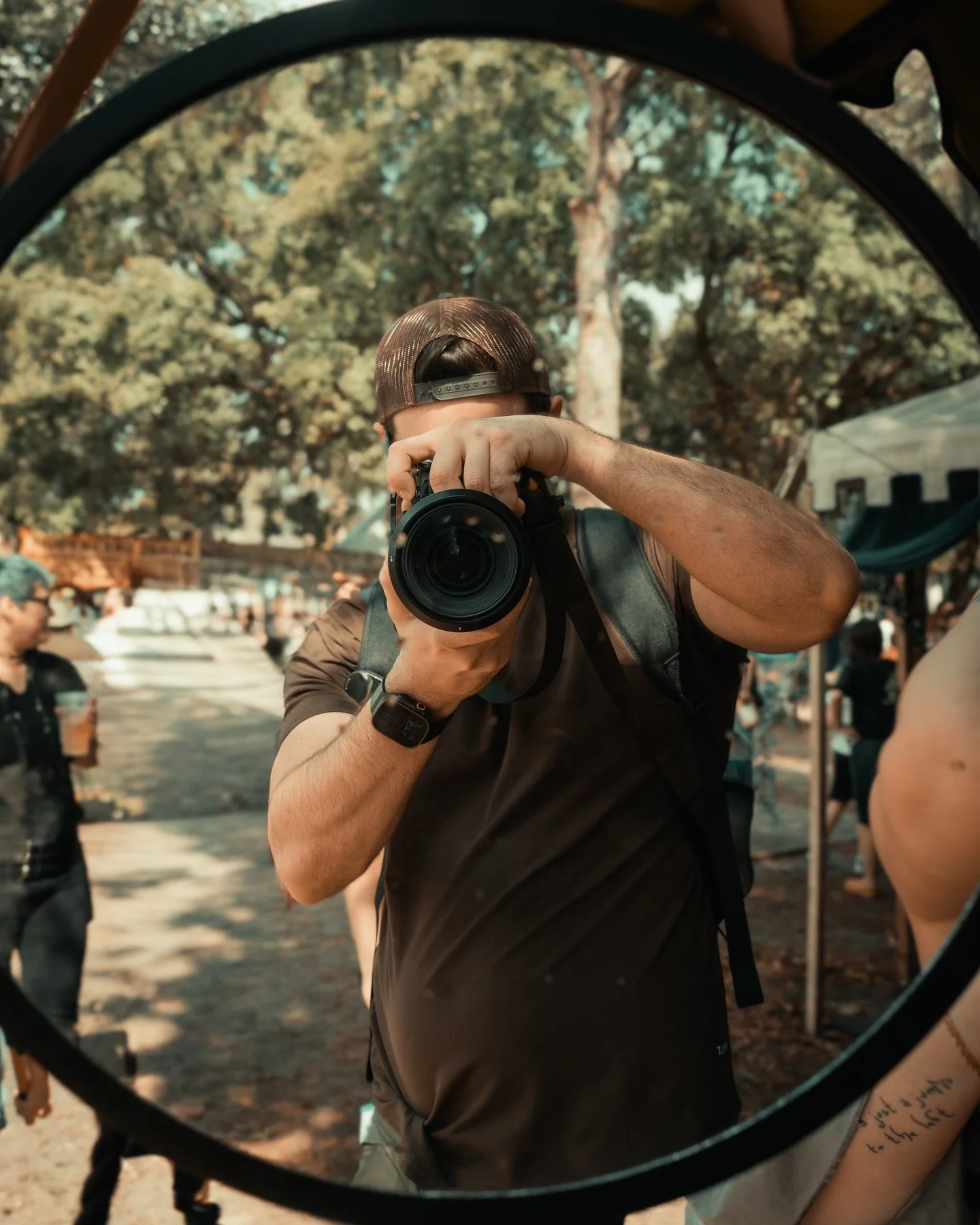 @flarenfest 2026 photo dump. I won a rose. 🌹. 

#renaissance #floridarenaissancefestival #broward #fantasy #medieval