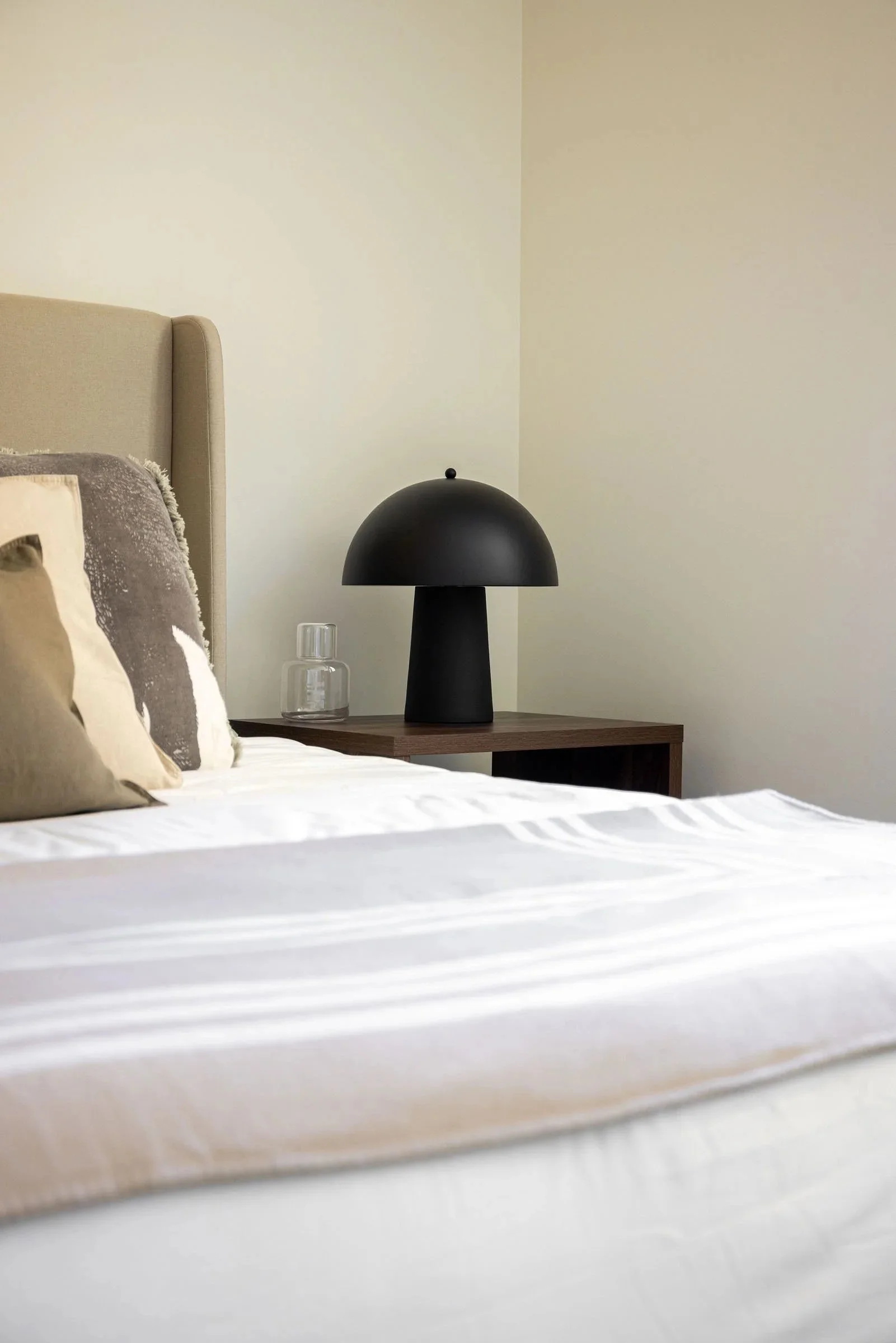 Bedroom detail at Walnut Crossing Pasadena