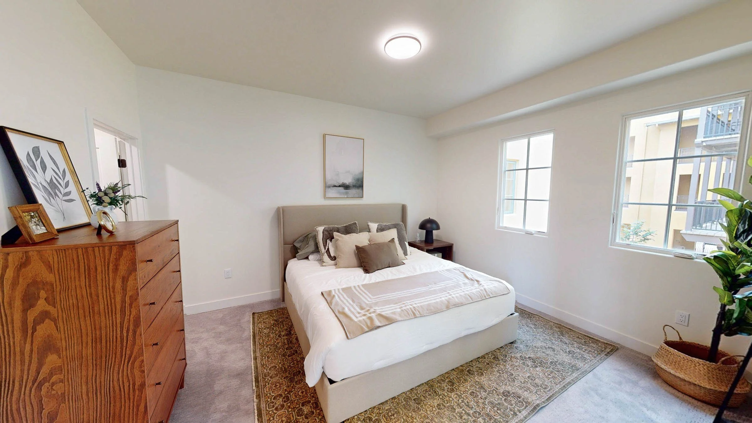 Bedroom interior at Walnut Crossing Pasadena