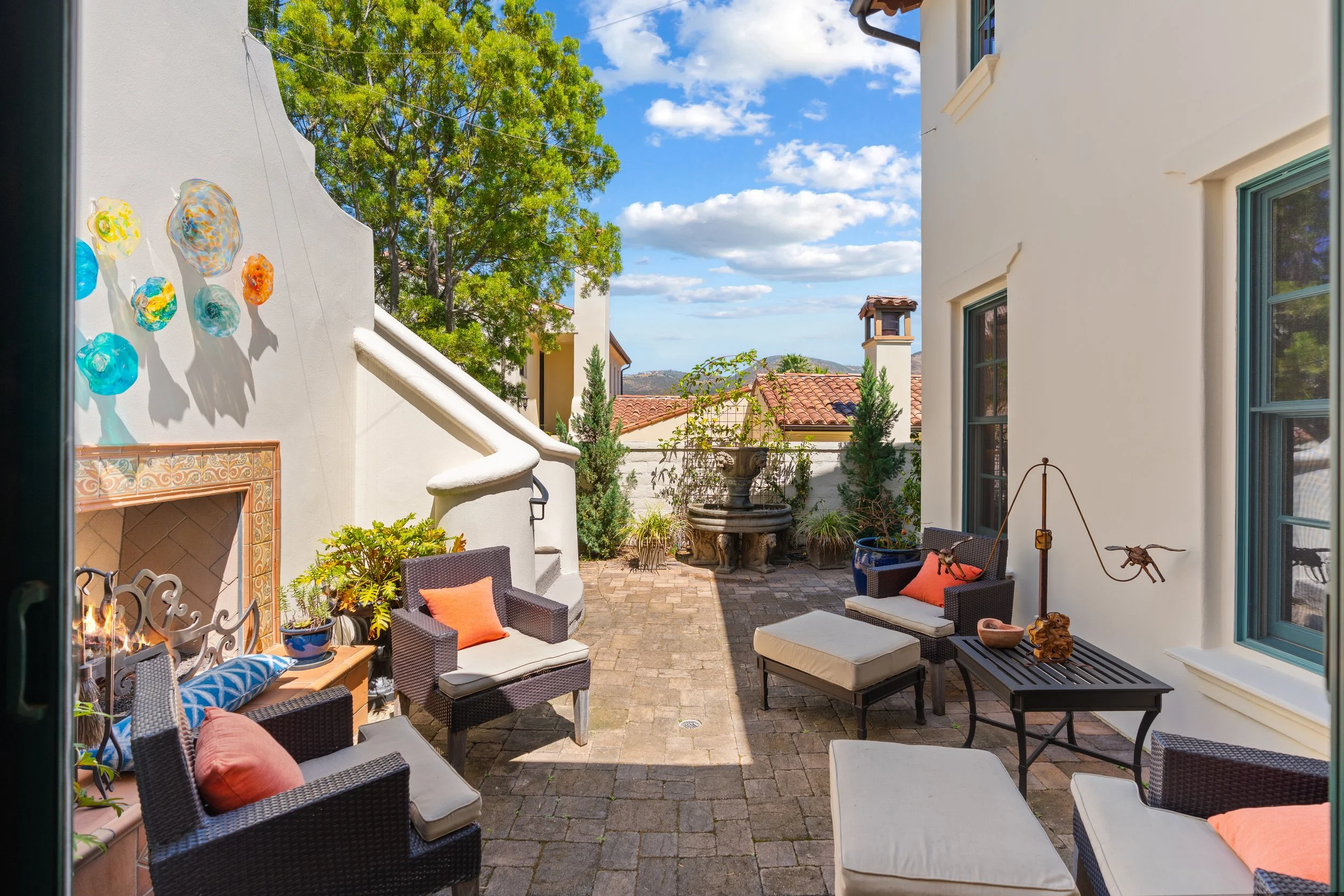 A9M_058_8181 Lamour Ln.jpg