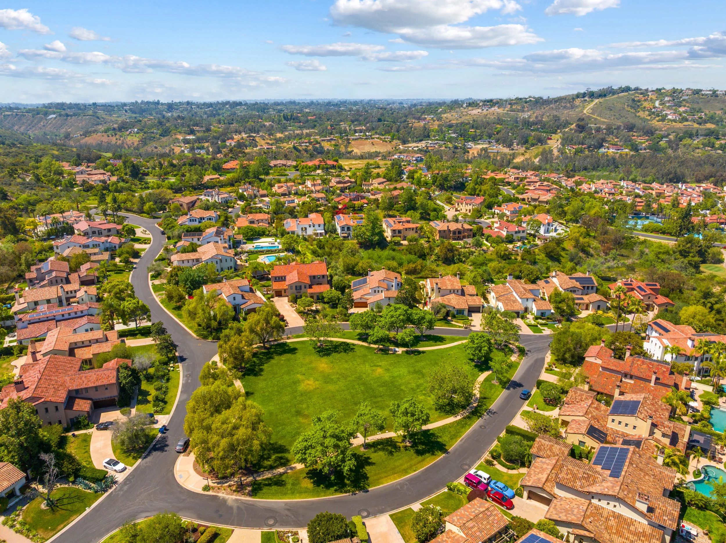 A9M_086_8181 Lamour Ln.jpg