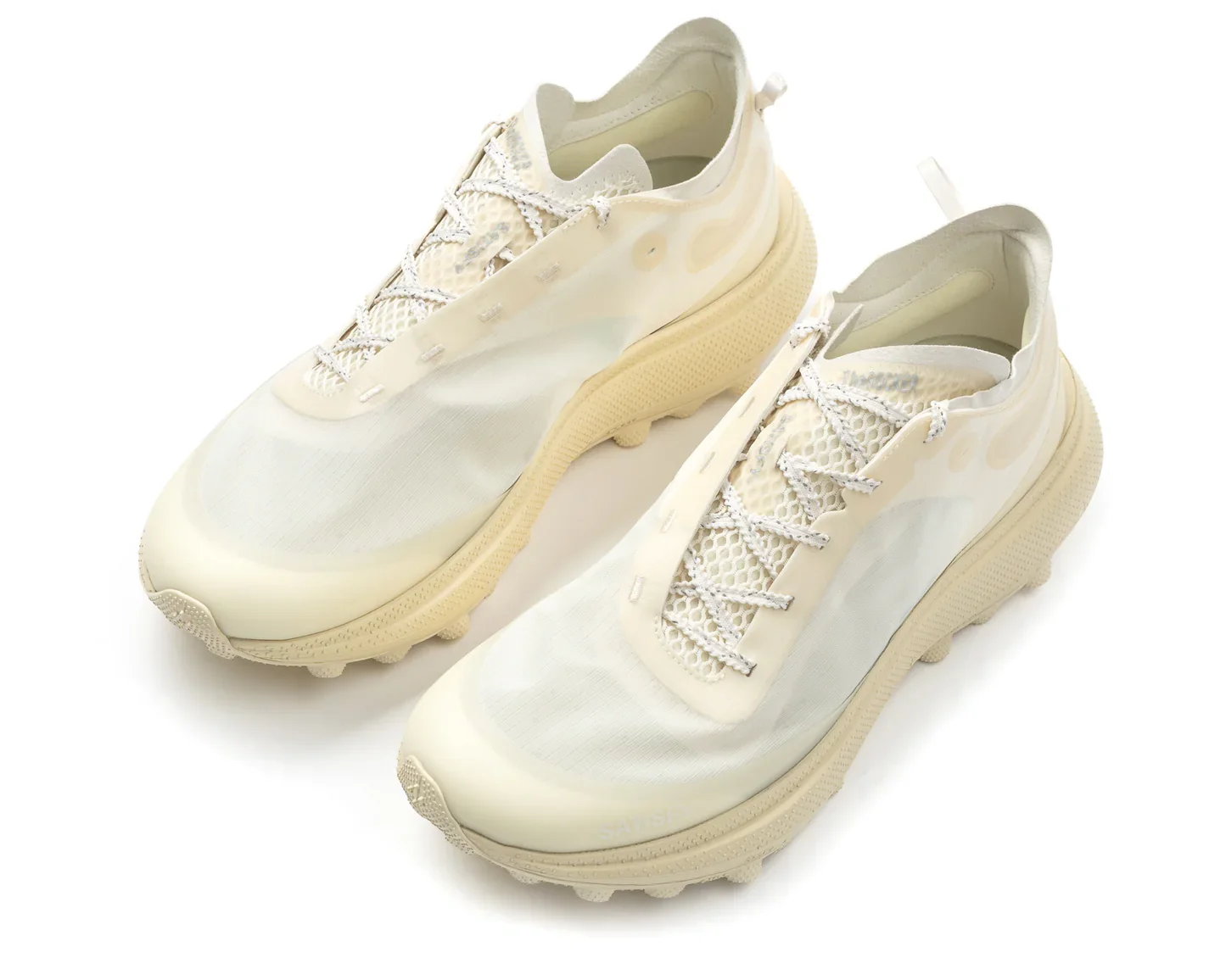 the-rocker-shoes_antique-white_one-3-4-left-duo-view_4bcb3332-4698-4c40-9f10-e9b80ccbbab7.webp
