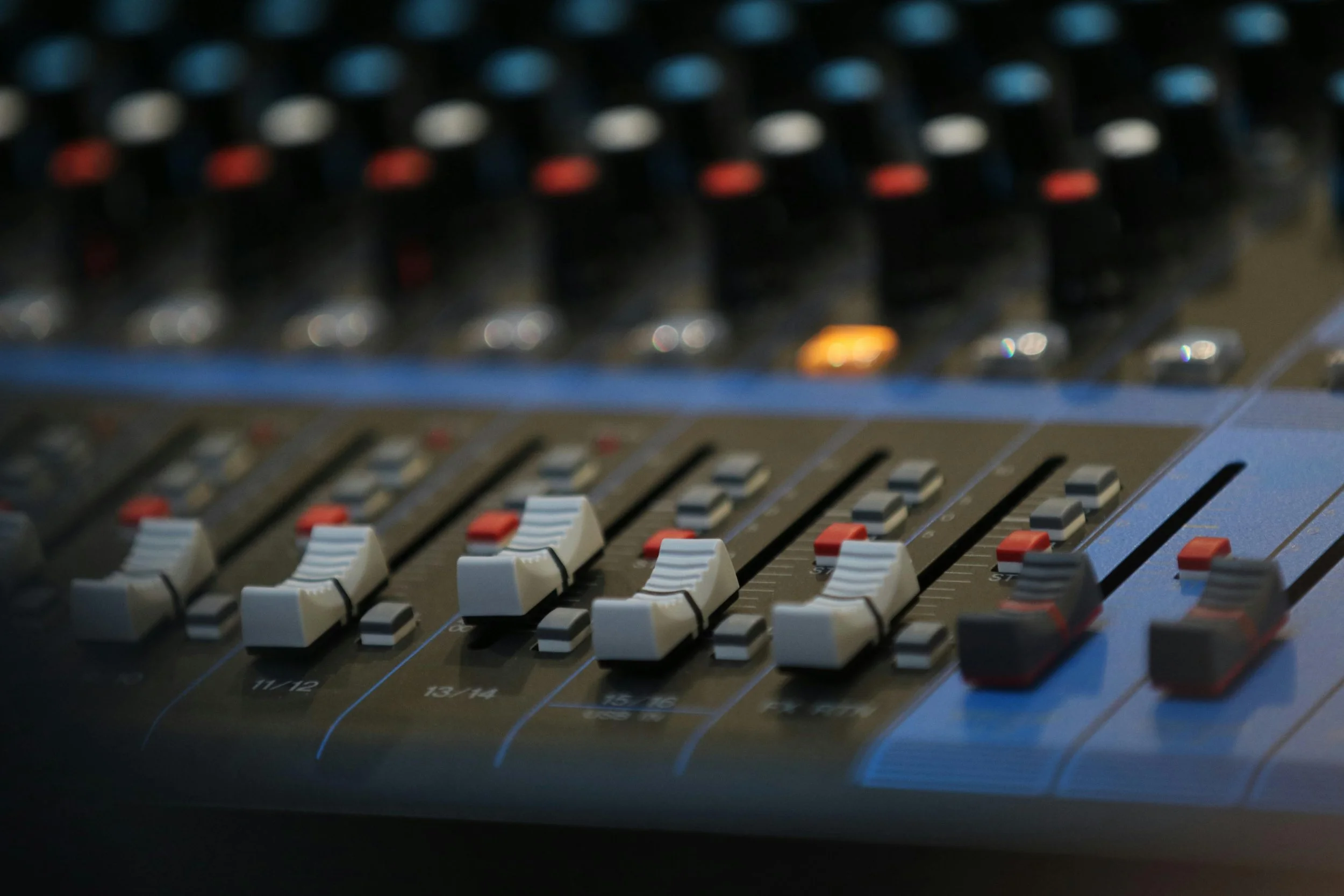 Adudio Mixboard