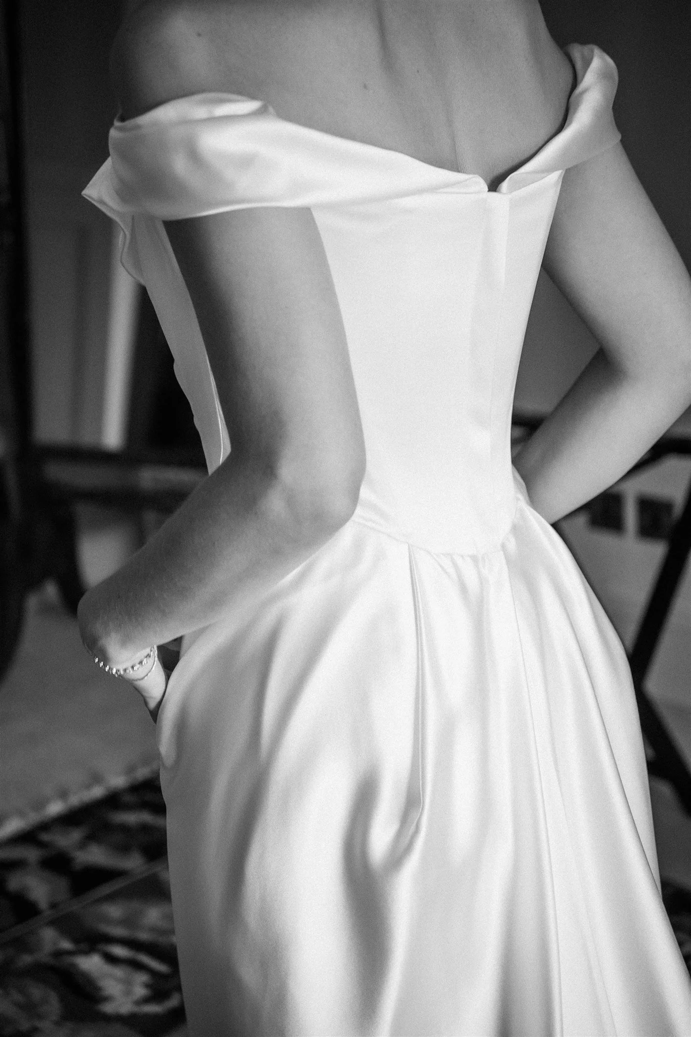 Editorial bridal fashion detail