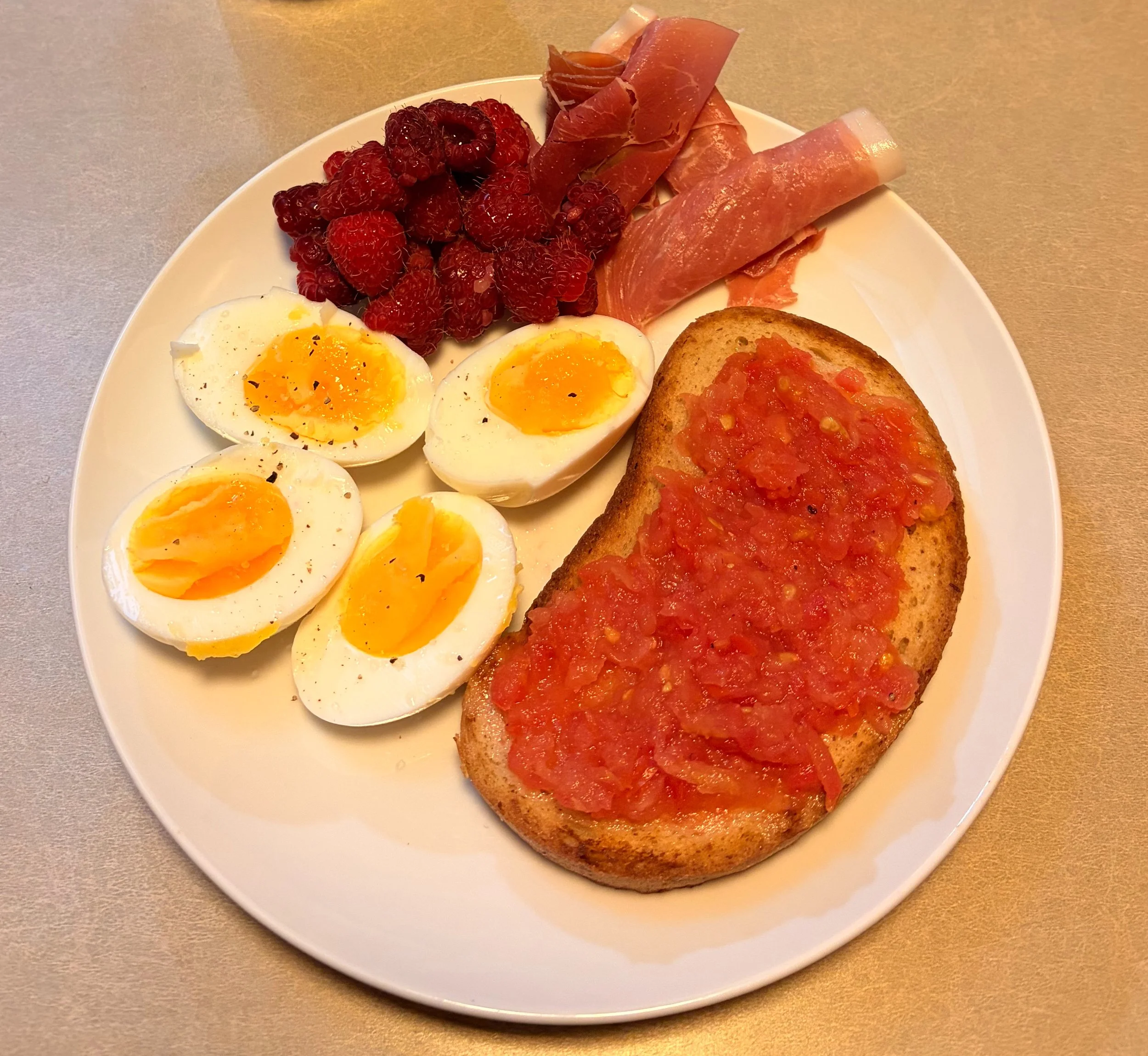 Bruschetta for Breakfast with prosciutto and egg