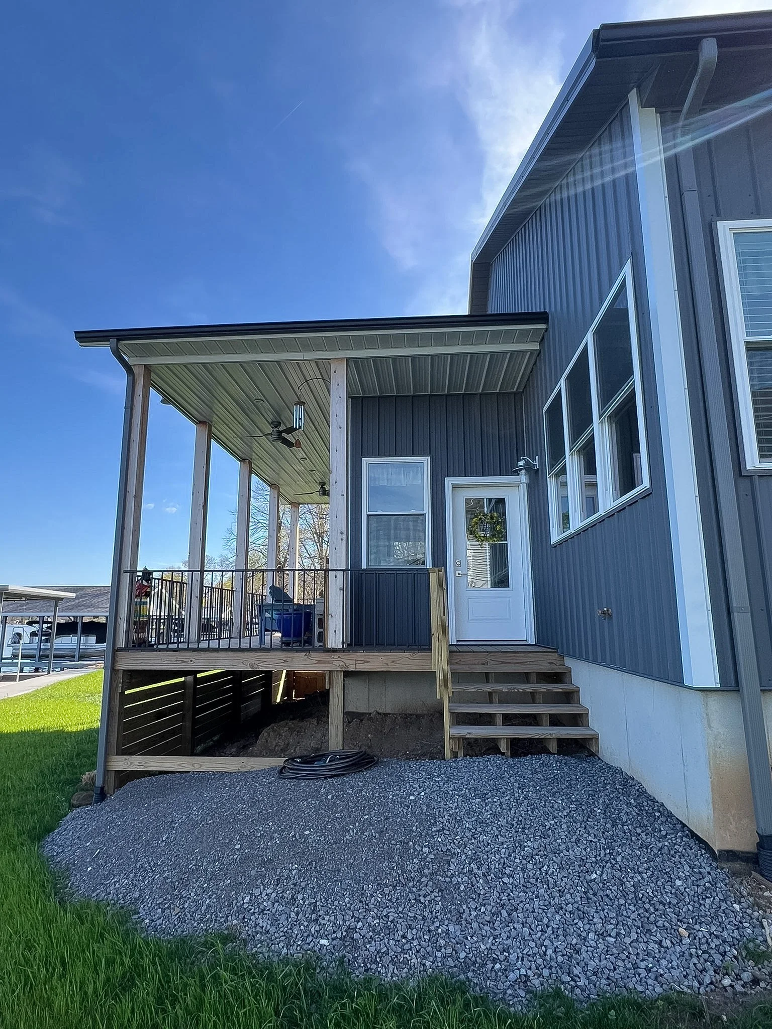 Lakehouse6.jpg