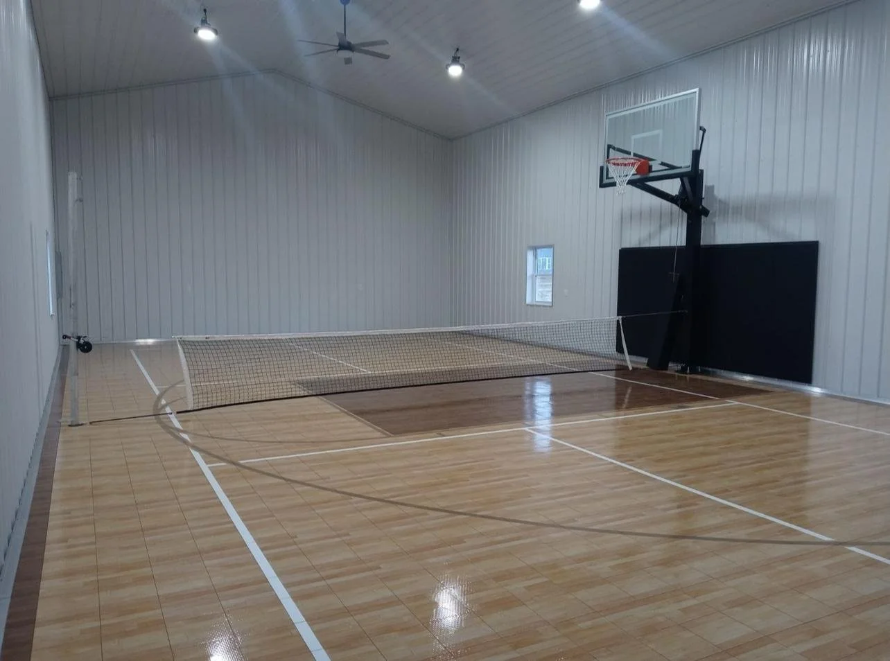 BasketballInt.jpg