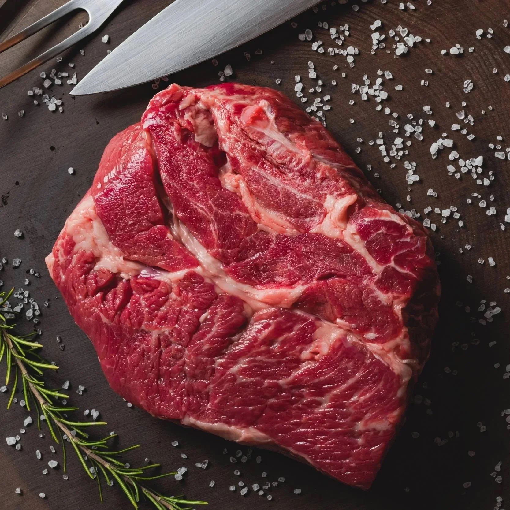 Chuck Roast (Approx. 2 lbs)