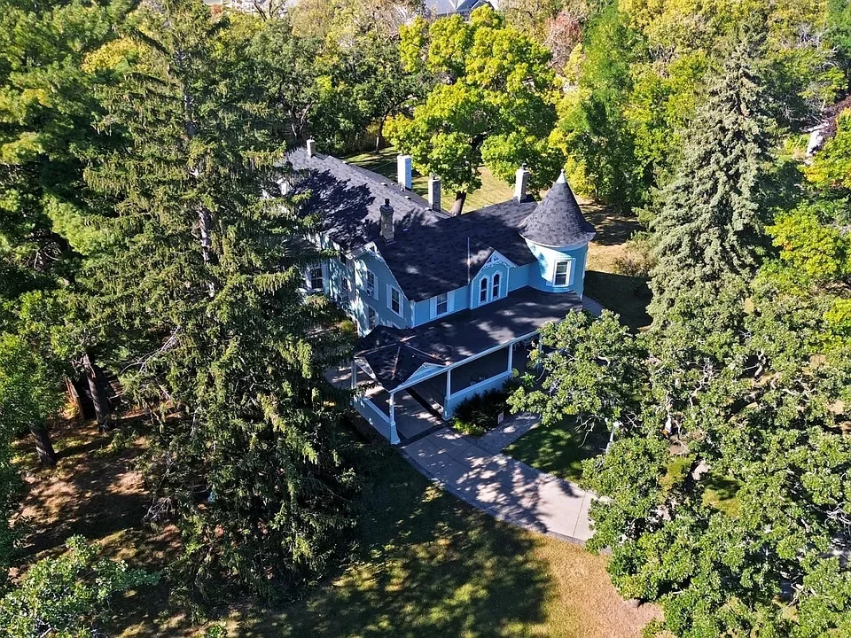 Arial property Image.webp