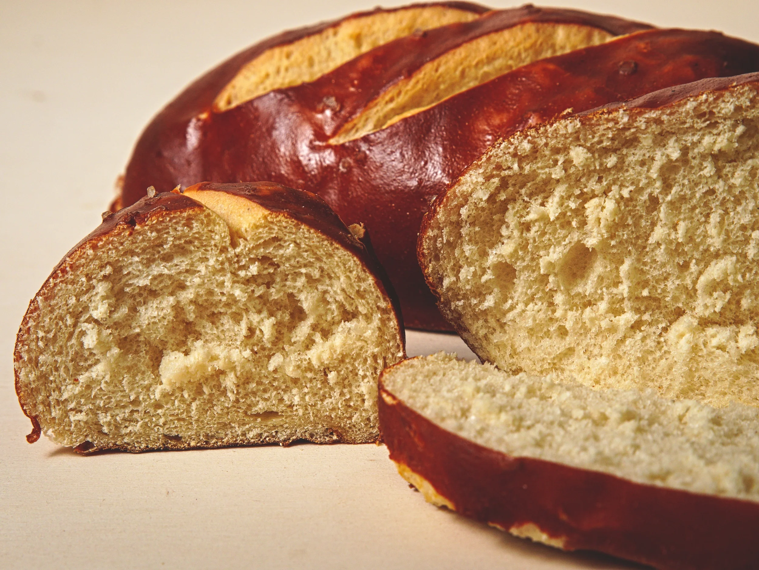 Pretzel roll 2.webp