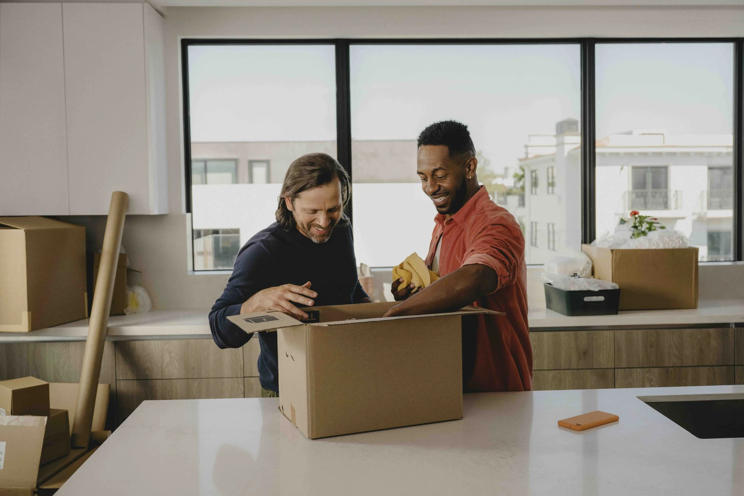 240410_COMCAST-MOVERS_DUSTIN-AKSLAND_Kitchen-0862.jpg