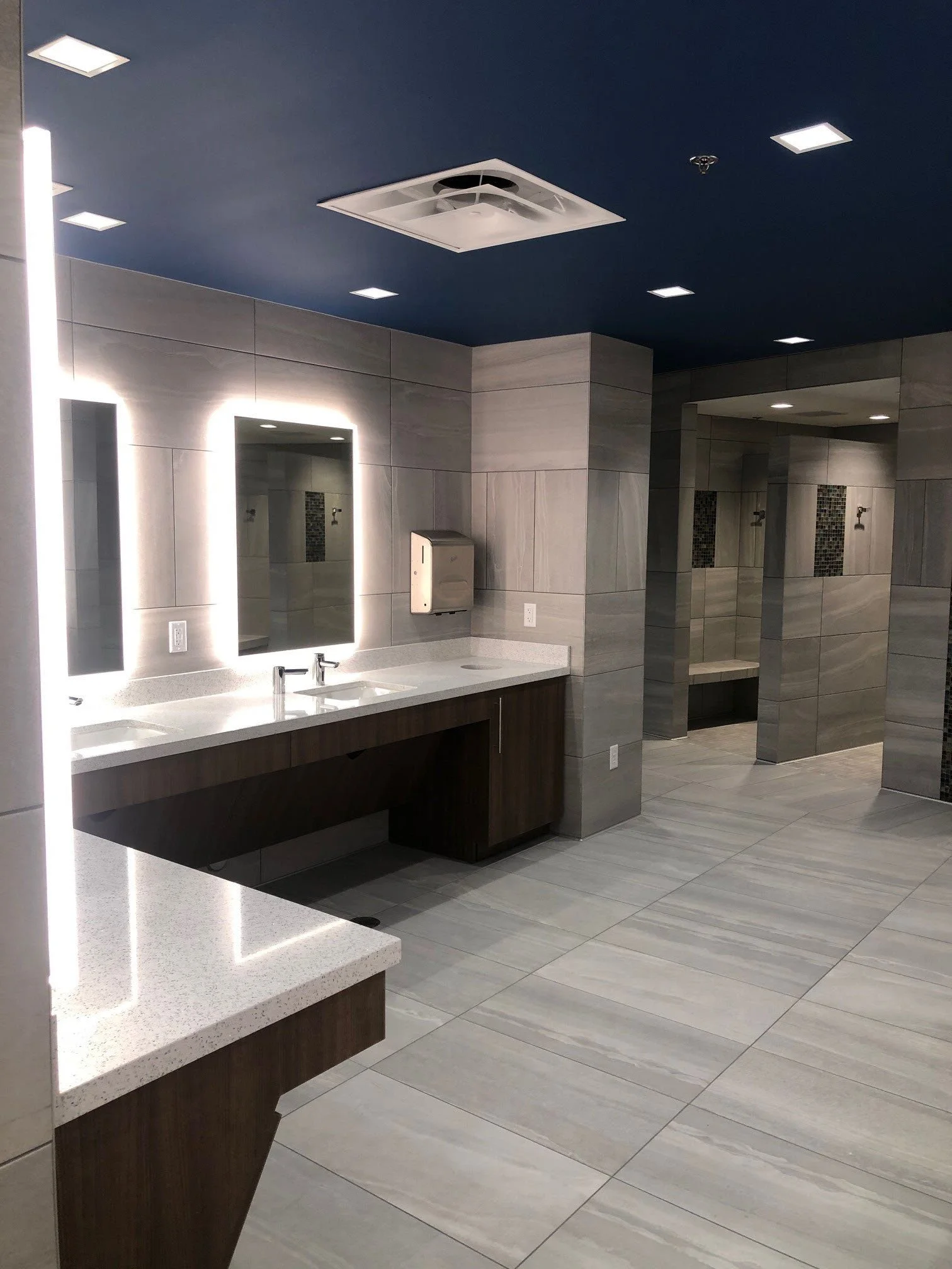 Interiors - 2020 - JCC Locker Room_05.jpg