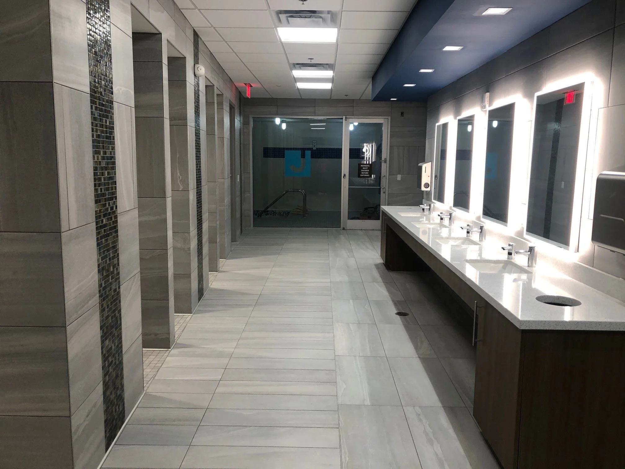 Interiors - 2020 - JCC Locker Room_06.jpg
