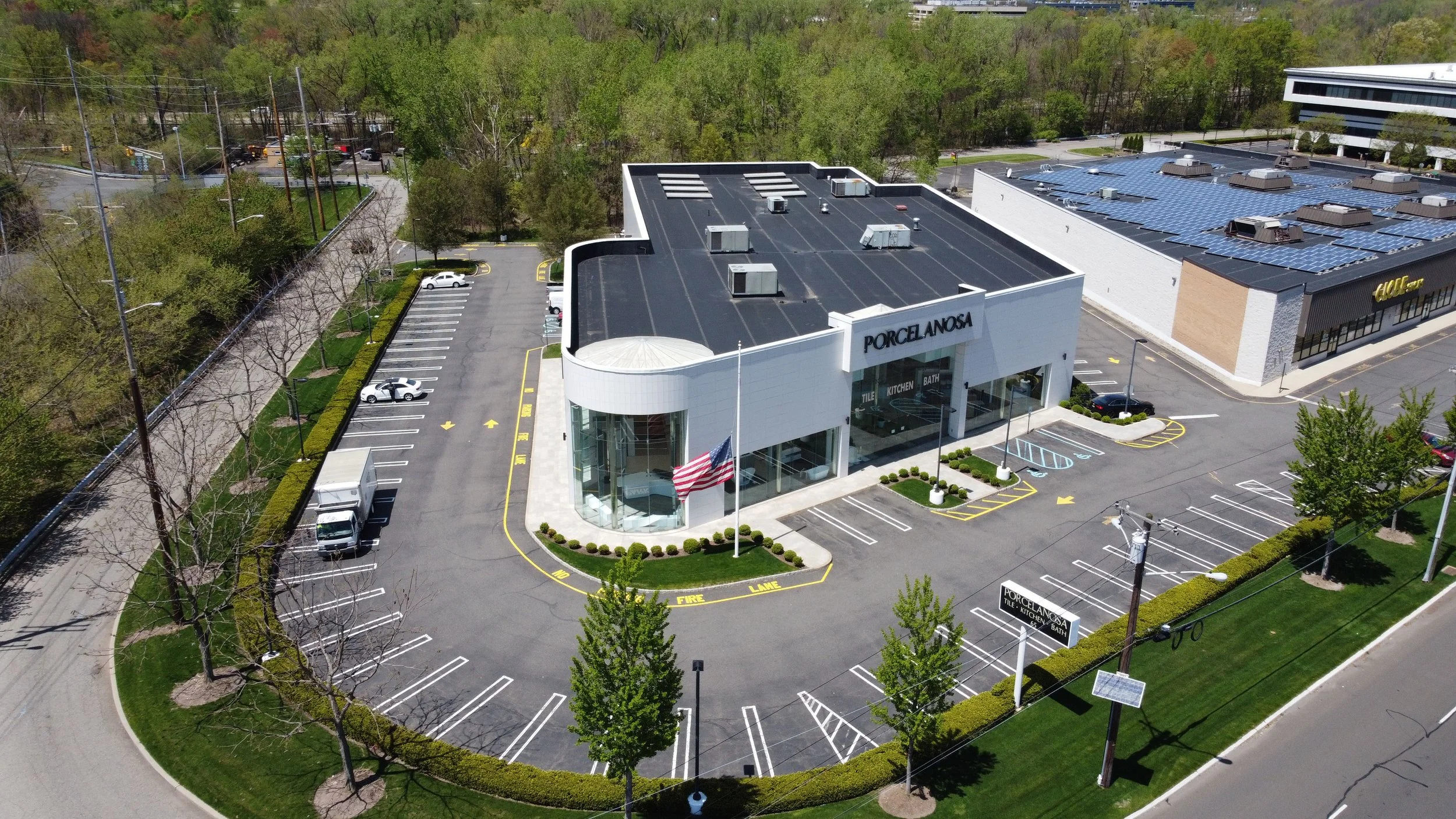 Commercial - 2003 - Porcelanosa Paramus_02.jpg