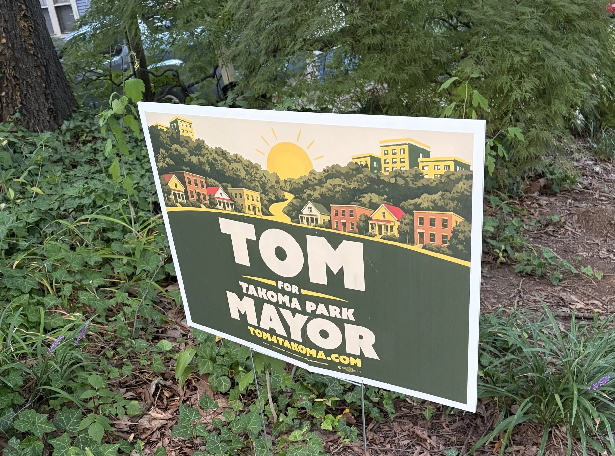 Tom sign.jpeg