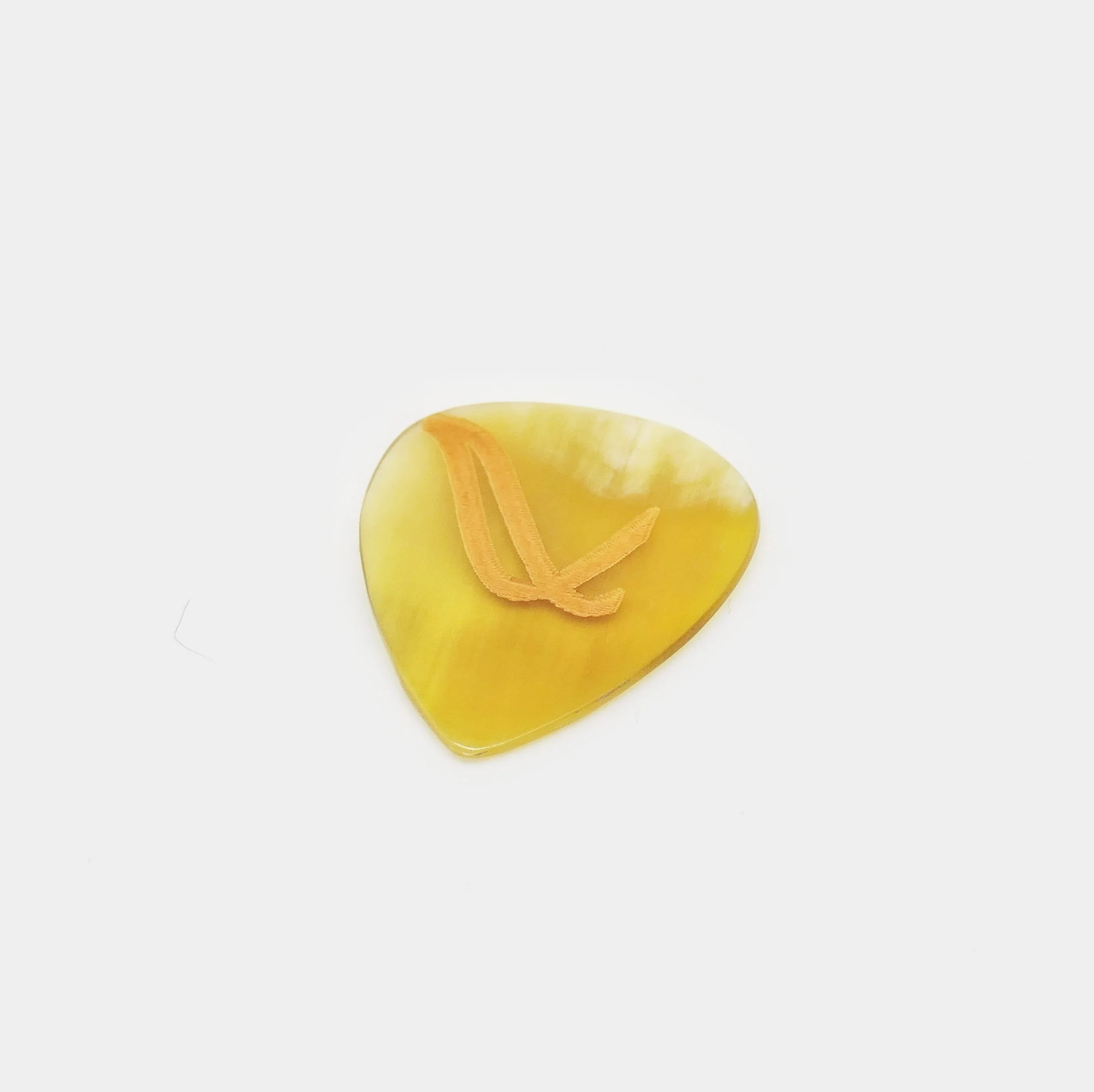 Nativo flat clear horn iso.jpeg