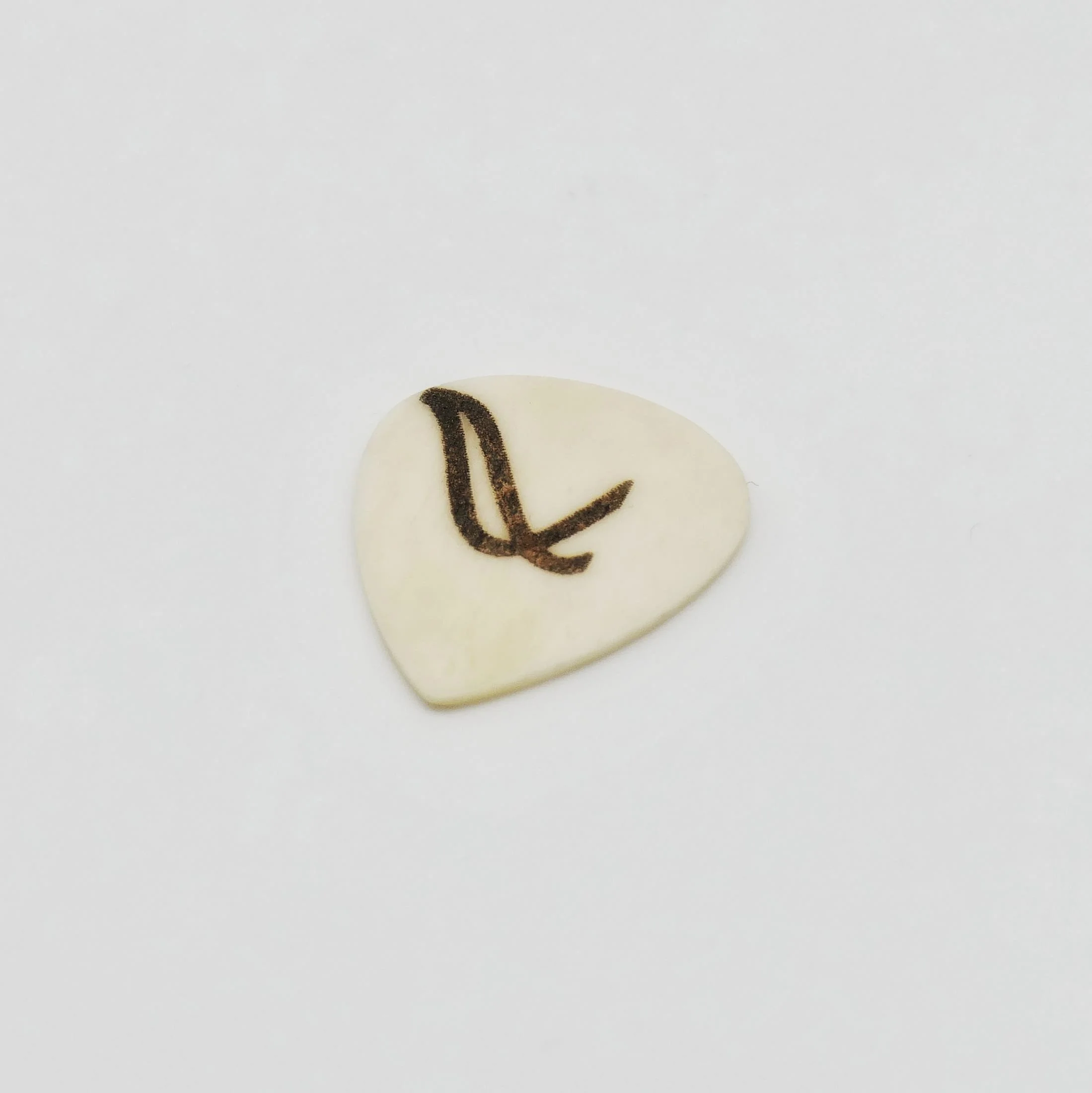 nativo flat white bone top.jpeg