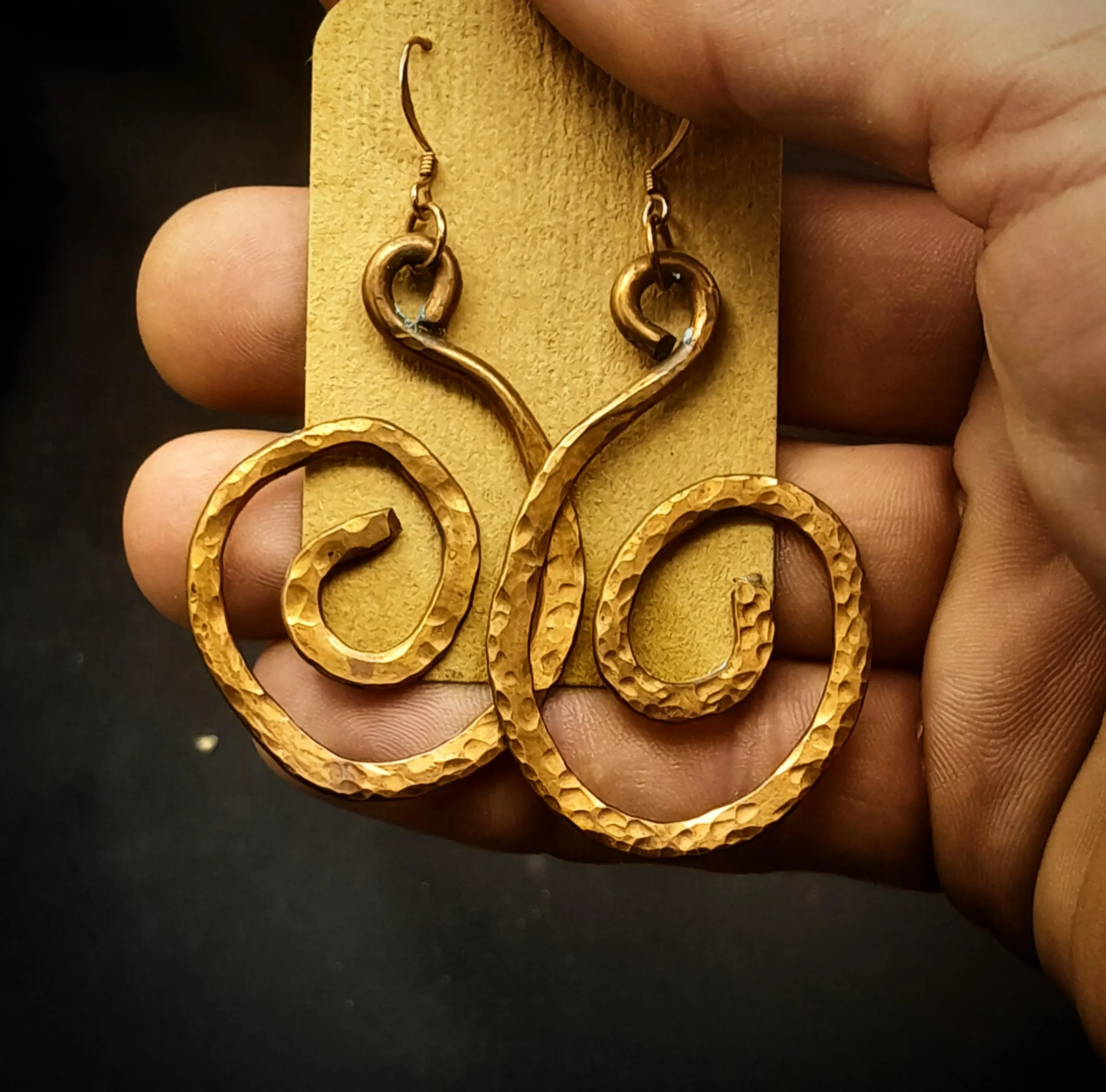 Hammered Copper Spiral Earings