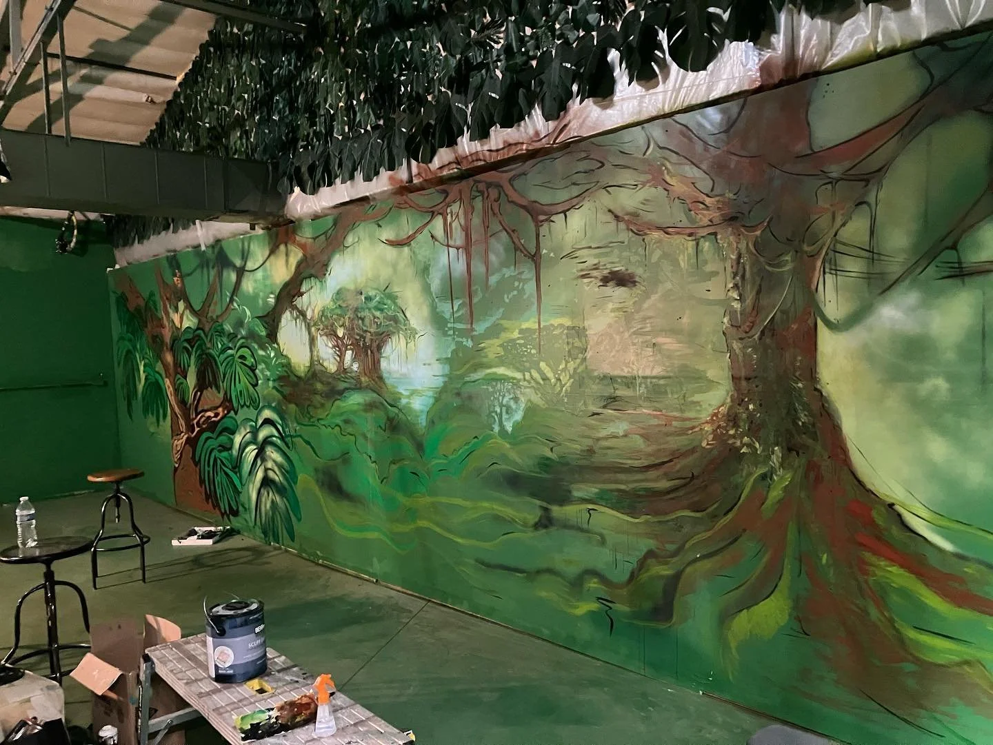 This was a collab mural with Ashley Blocker @marijane_poppins in a Denver venue that was unfortunately short lived and we didn't quite get to finish :')