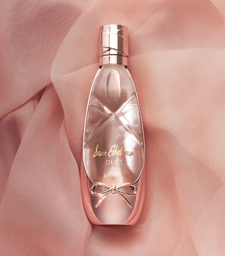 Duet_Fragrance Booklet_20257.jpg