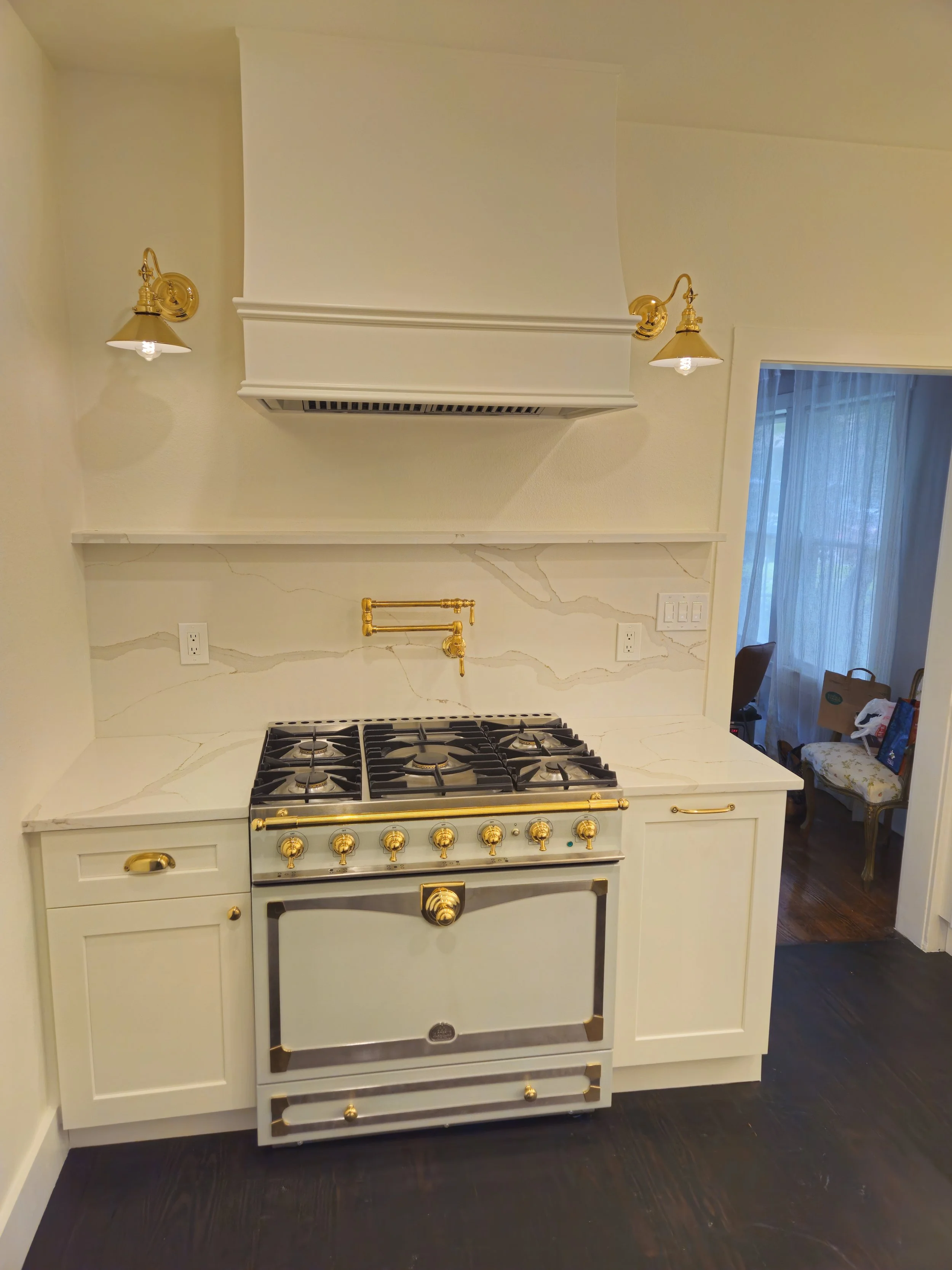 Timeless Kitchen Remodel by Alamo Kitchen and Bath LLC project photo