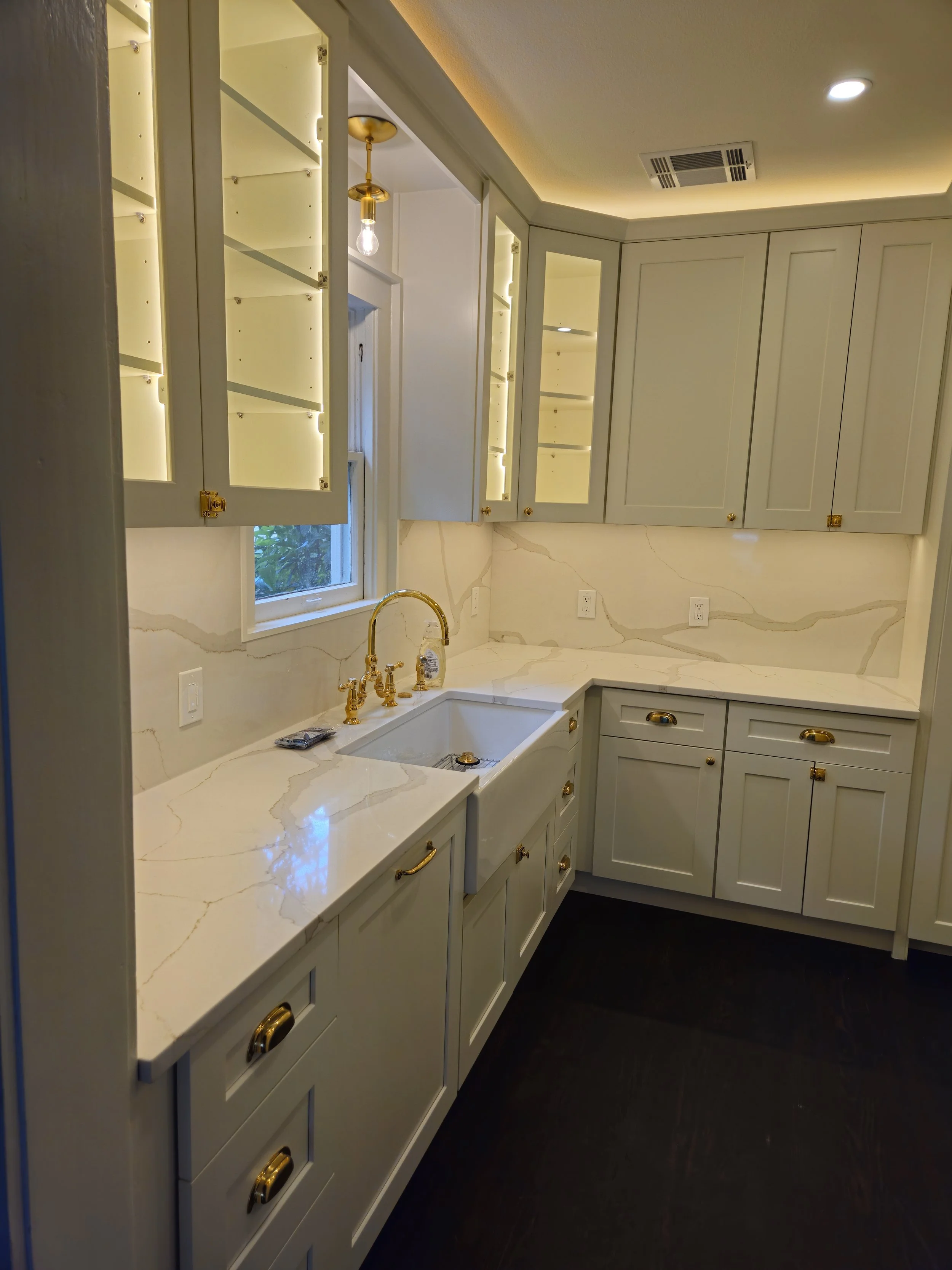 Timeless Kitchen Remodel by Alamo Kitchen and Bath LLC project photo 4