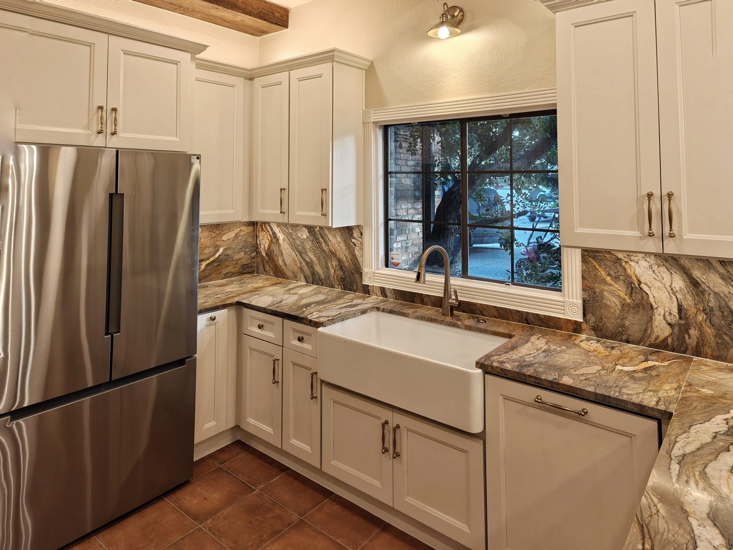 Traditional Craftsmanship With A Cleaner, More Refined Look Kitchen Remodel by Alamo Kitchen and Bath LLC project photo 11