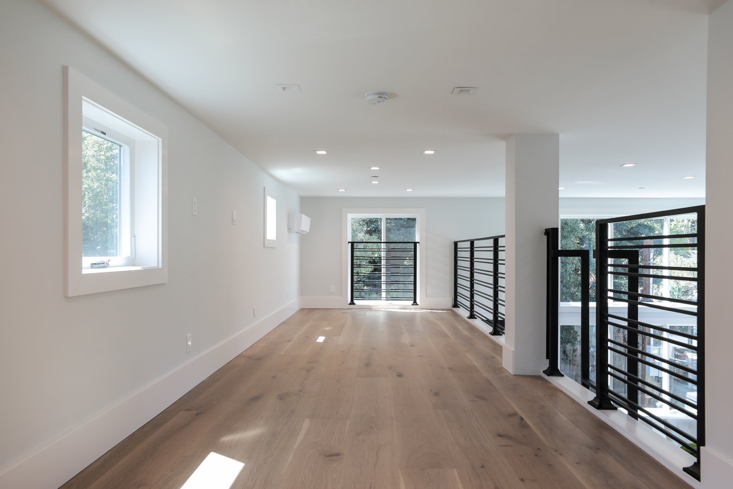 1909 Menalto Blu Skye Media-2204MLS.jpg