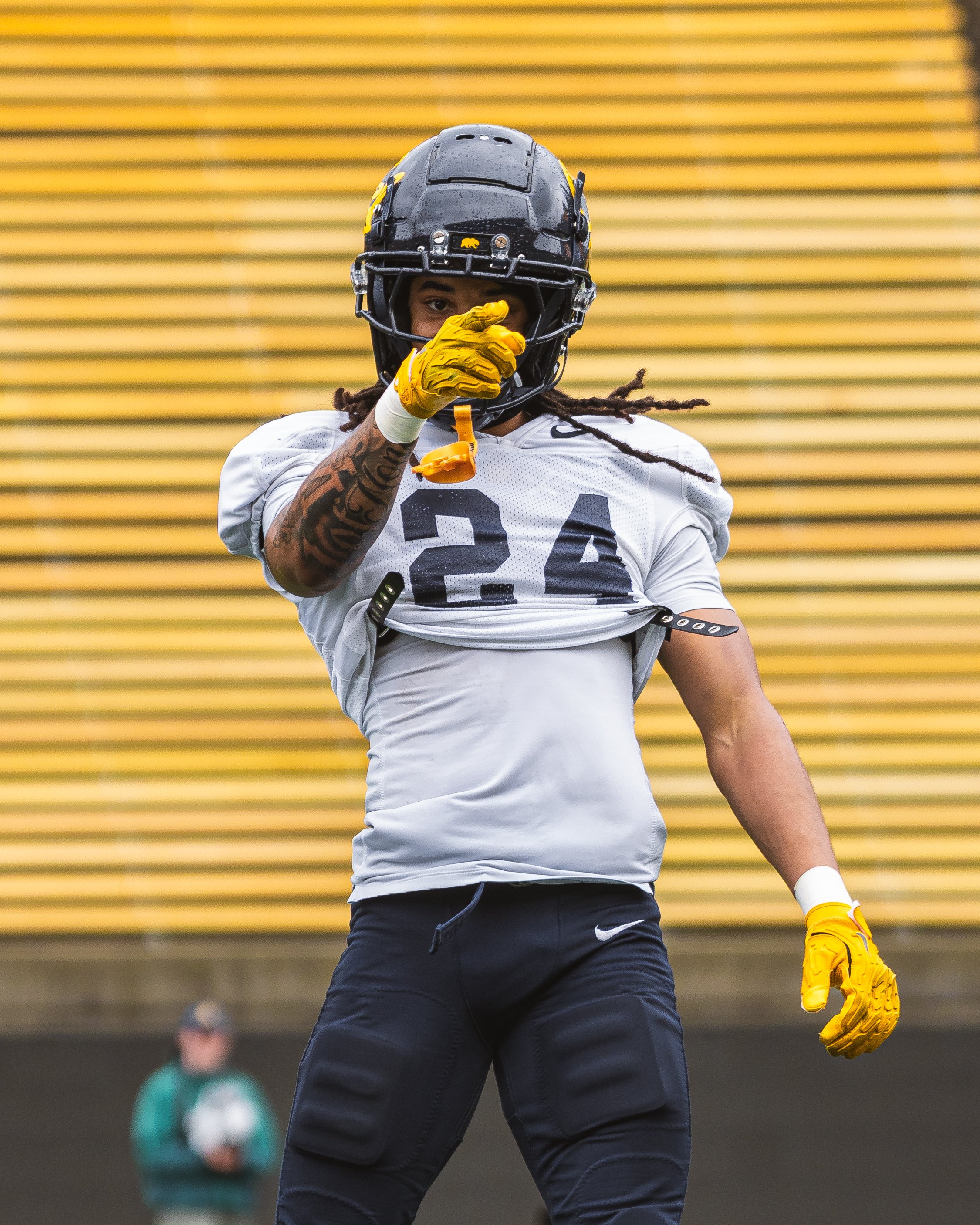 4-11-26springball-32.jpg