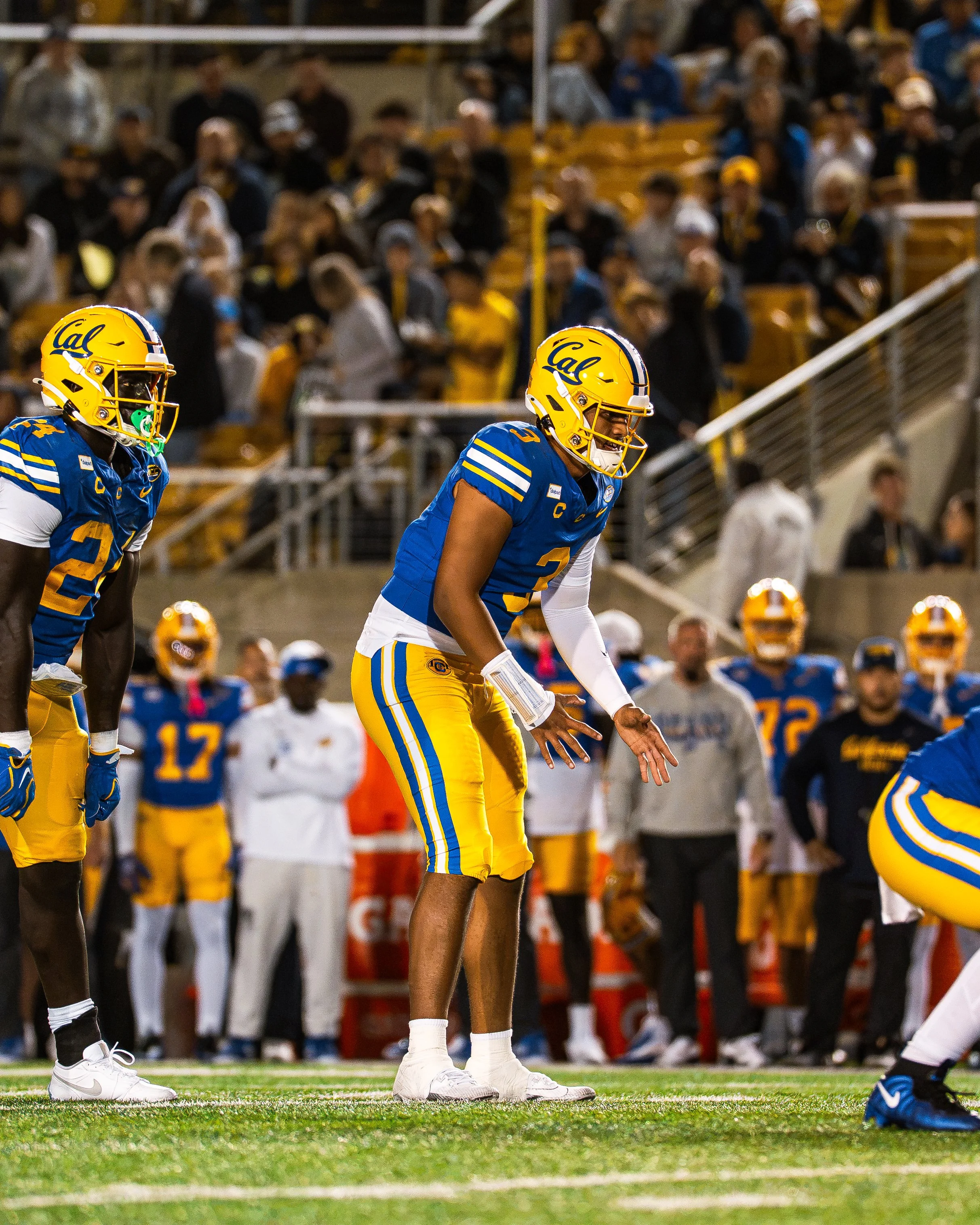 Jaron-Keawe Sagapolutele_UCLA_TL_09.05.263075.jpg