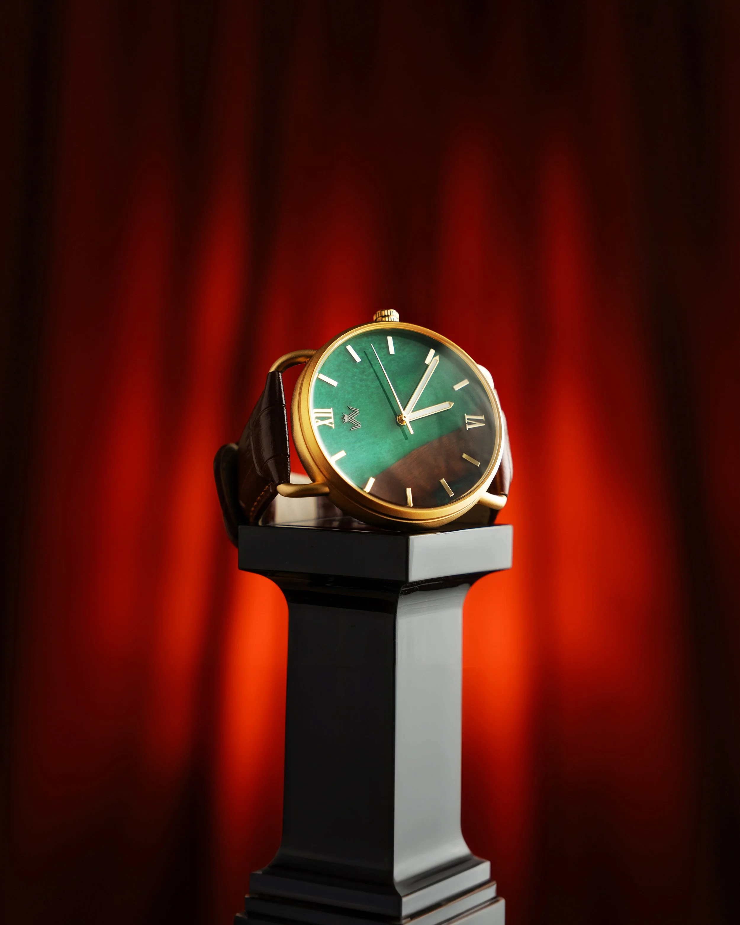 watch1.jpg