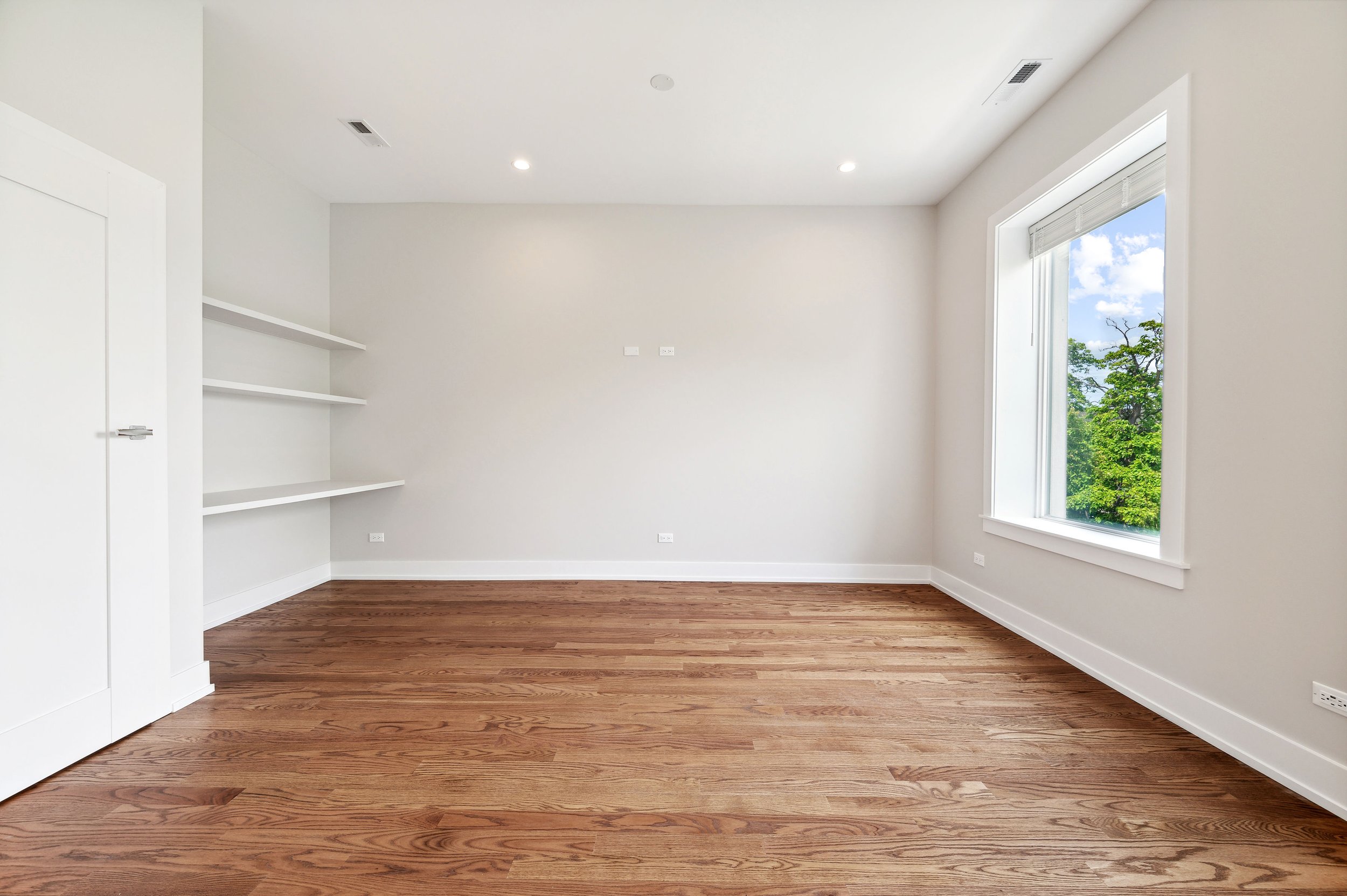 AG_2108_3_03.jpg