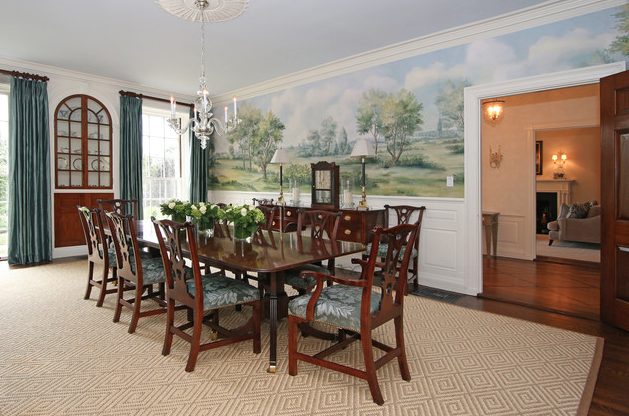 Formal dining room