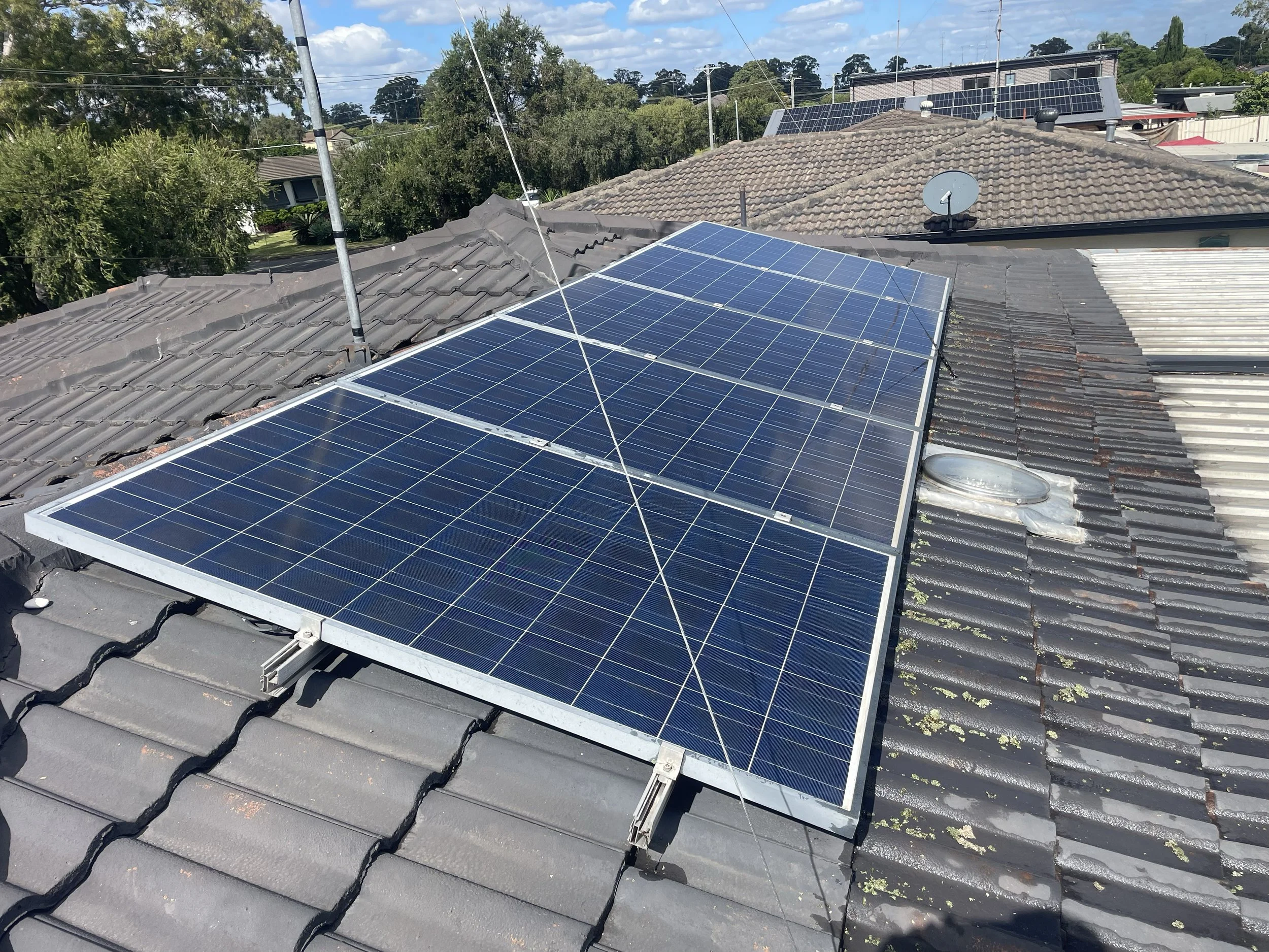Clean Solar Panels 