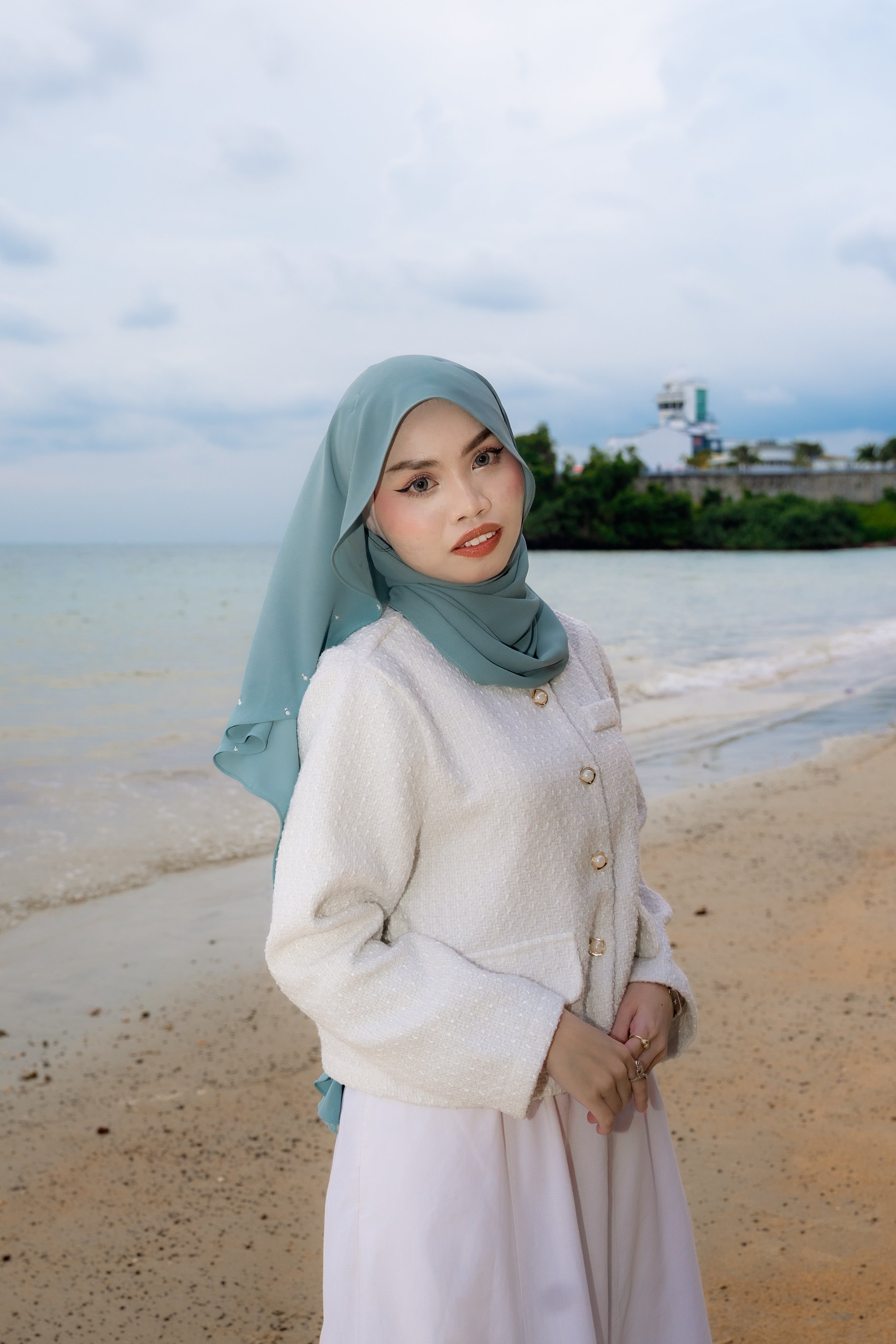 YANA.jpg