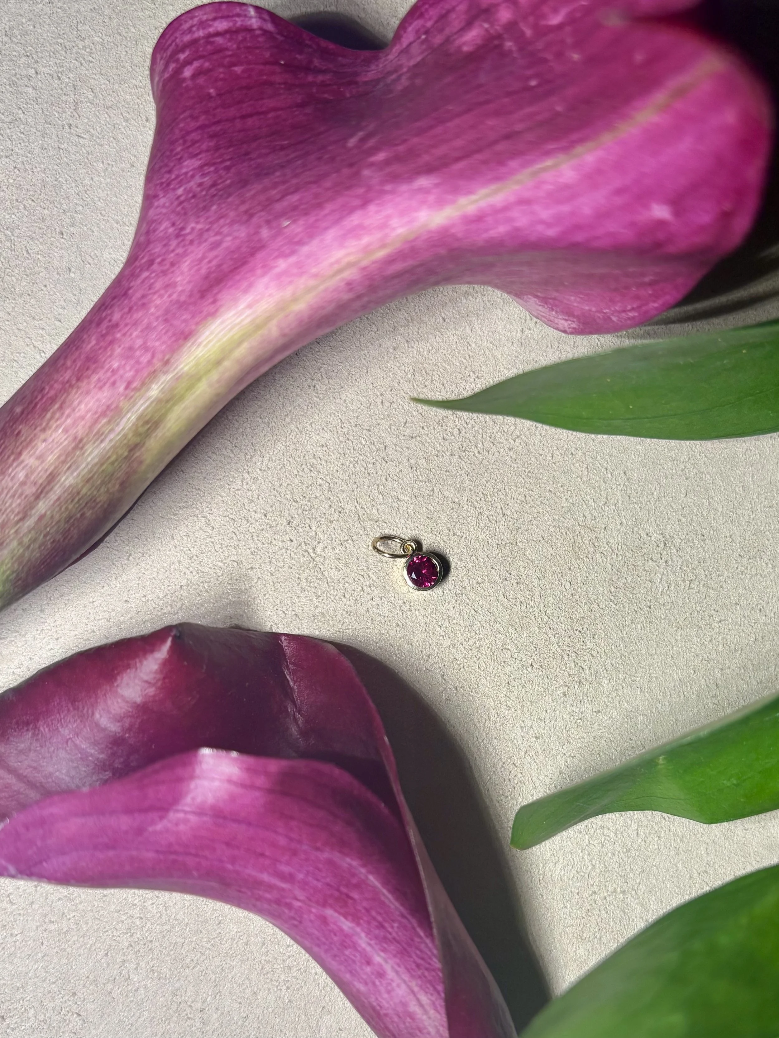 14k Yellow gold Birthstone pendant