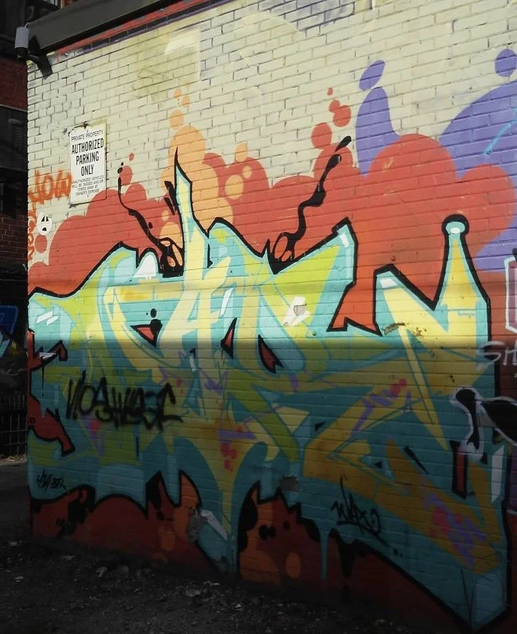 IMG-6544-Graffiti alley mid day.jpg